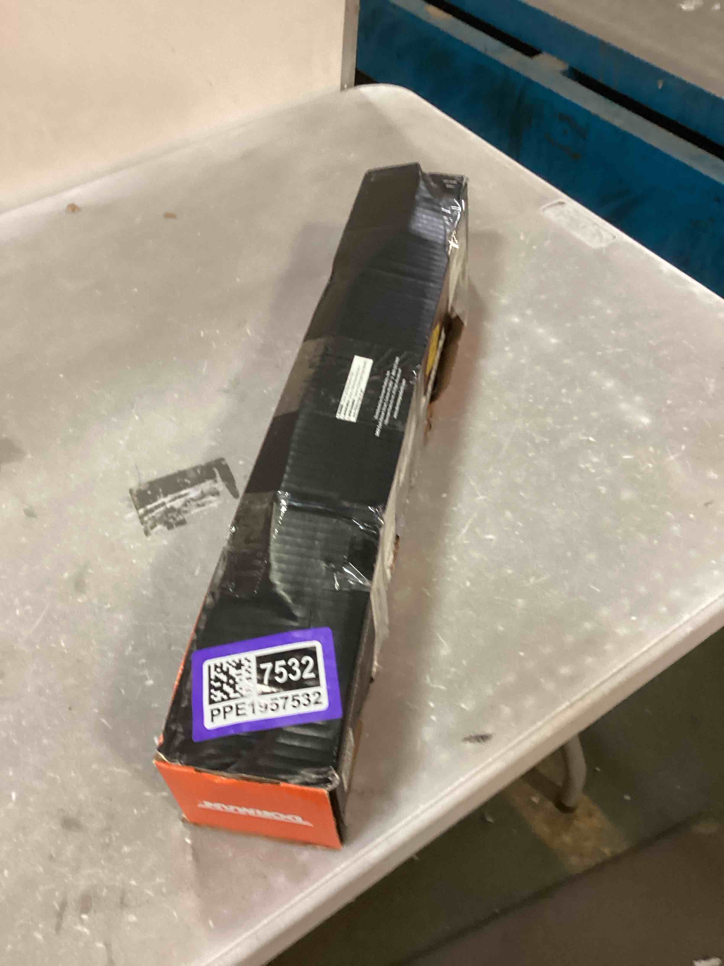 https://s3.amazonaws.com/lotting-images-prod/bidfta/PPE1957532_1742924108161.jpeg