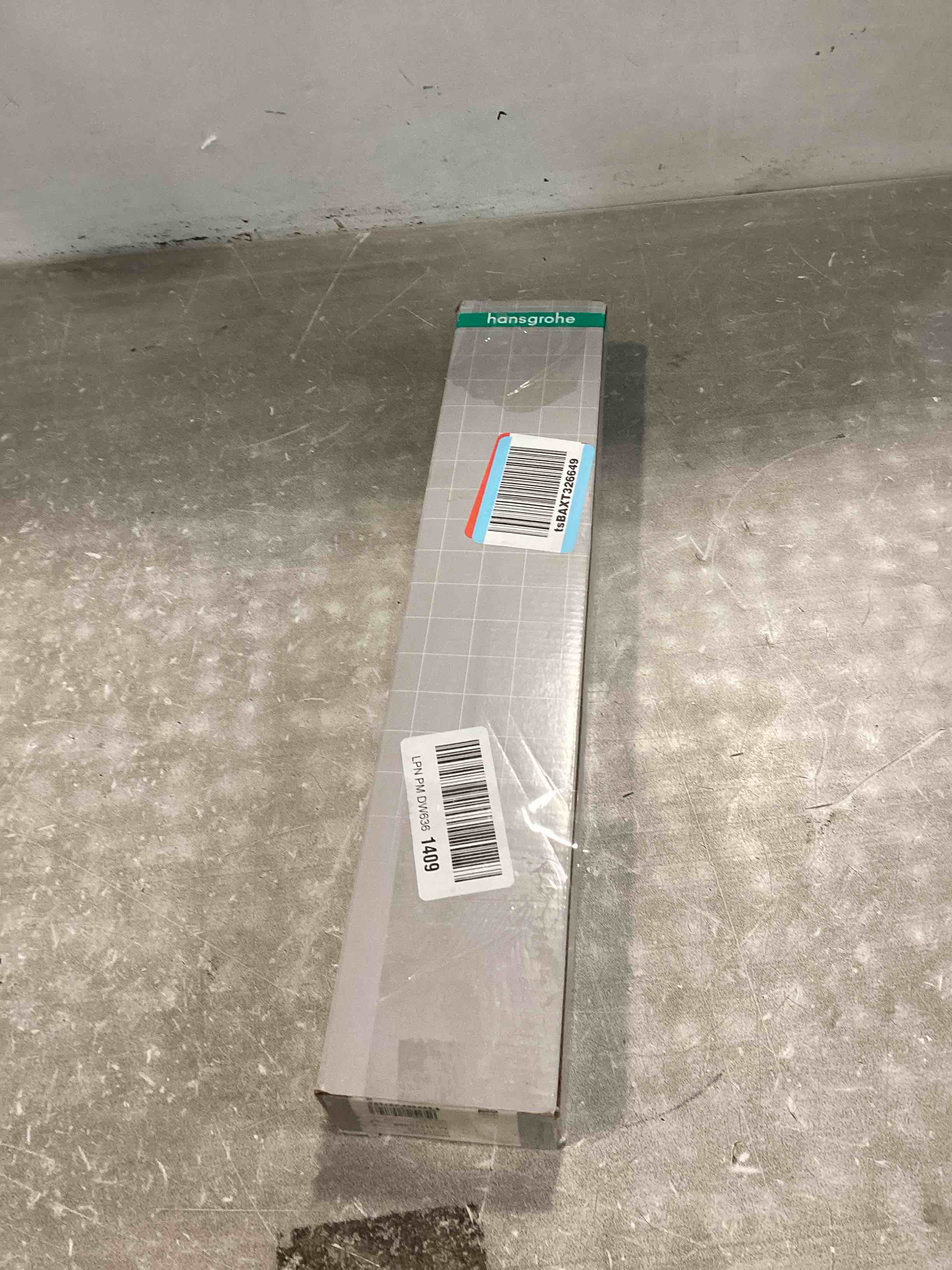 https://s3.amazonaws.com/lotting-images-prod/bidfta/PPE1958177_1743177255670.jpeg