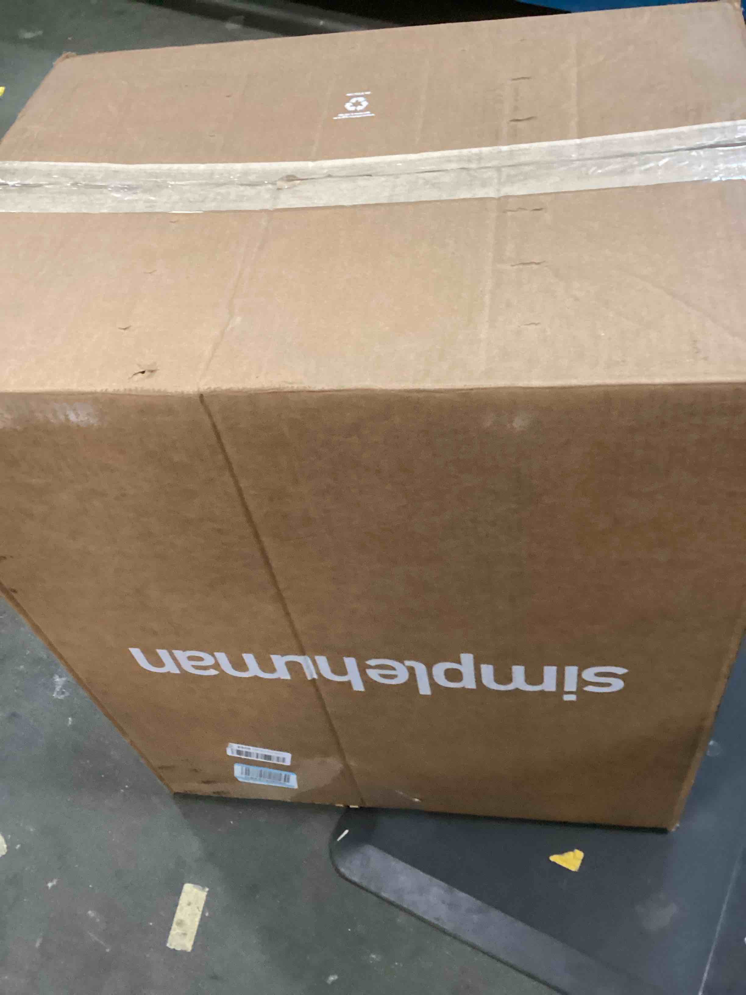 https://s3.amazonaws.com/lotting-images-prod/bidfta/PPE1958683_1743599218875.jpeg