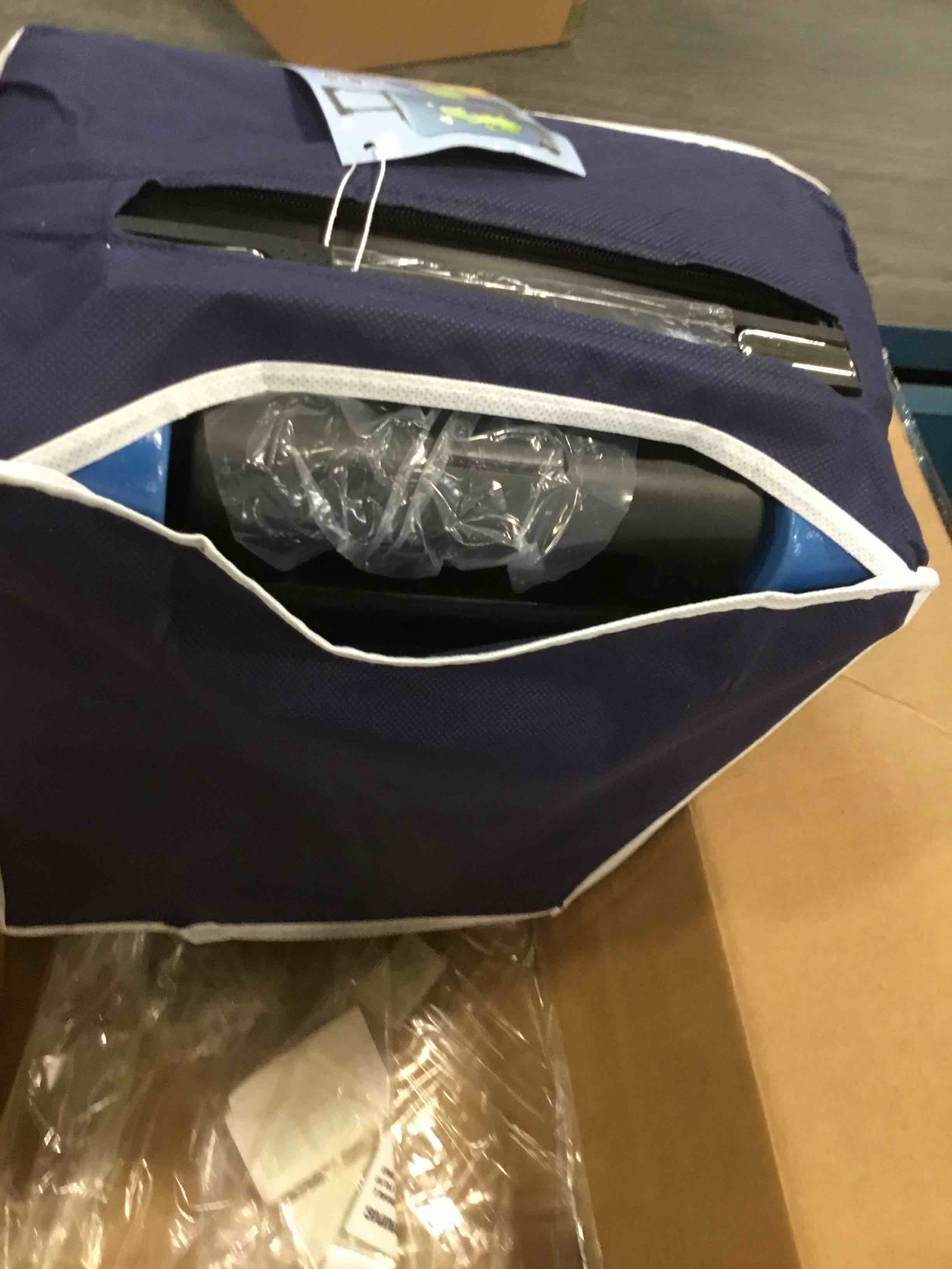https://s3.amazonaws.com/lotting-images-prod/bidfta/PPE1958955_1743695180625.jpeg