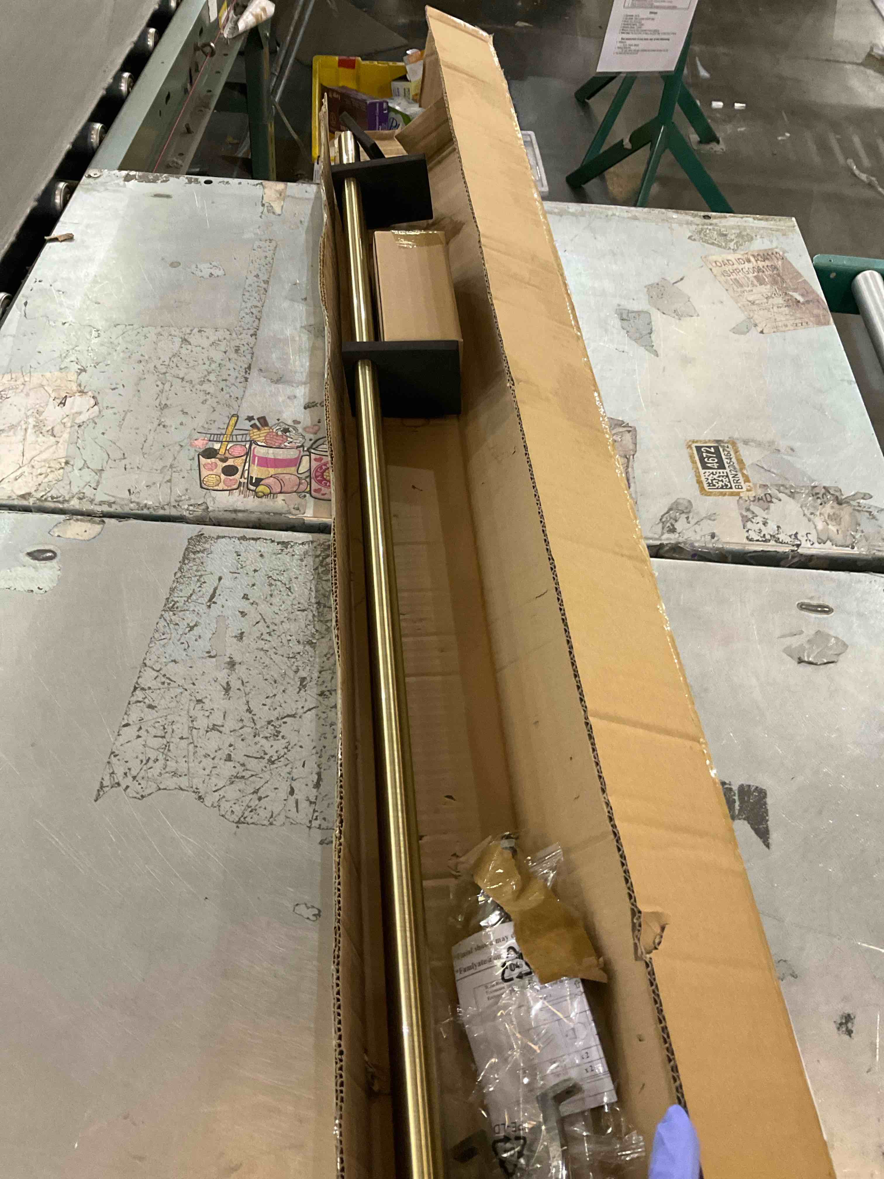 Antique Bronze Window Curtain Rods 72to 144 Inch, Adjustable Curtain Rod,Heavy Duty Window Rods,Thicken Sturdy Drapery Rods,Single Telescoping Decorative Curtain Rod for Window 72-144" Antique Bronze