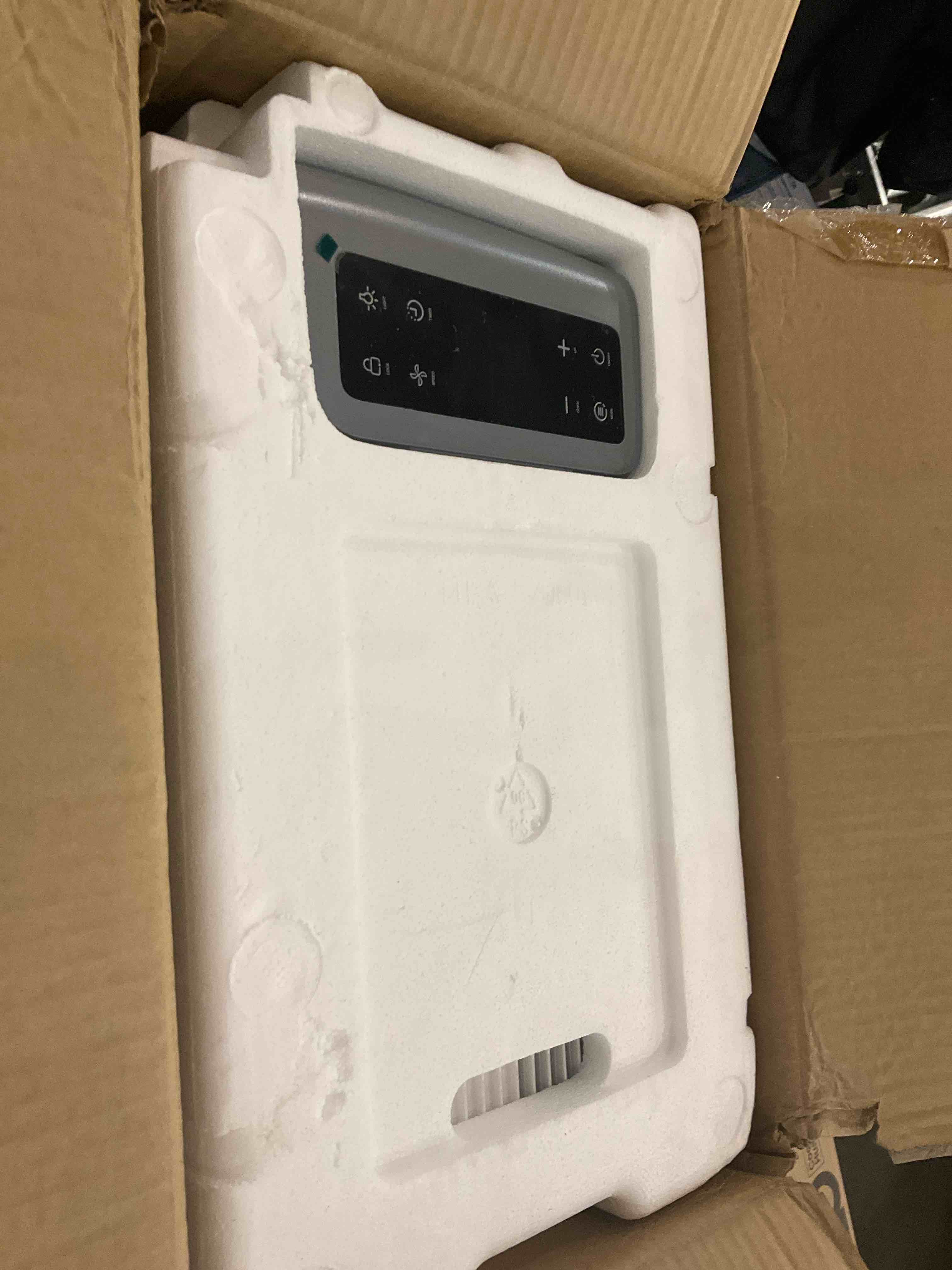 https://s3.amazonaws.com/lotting-images-prod/bidfta/PPE1962373_1743440766486.jpeg