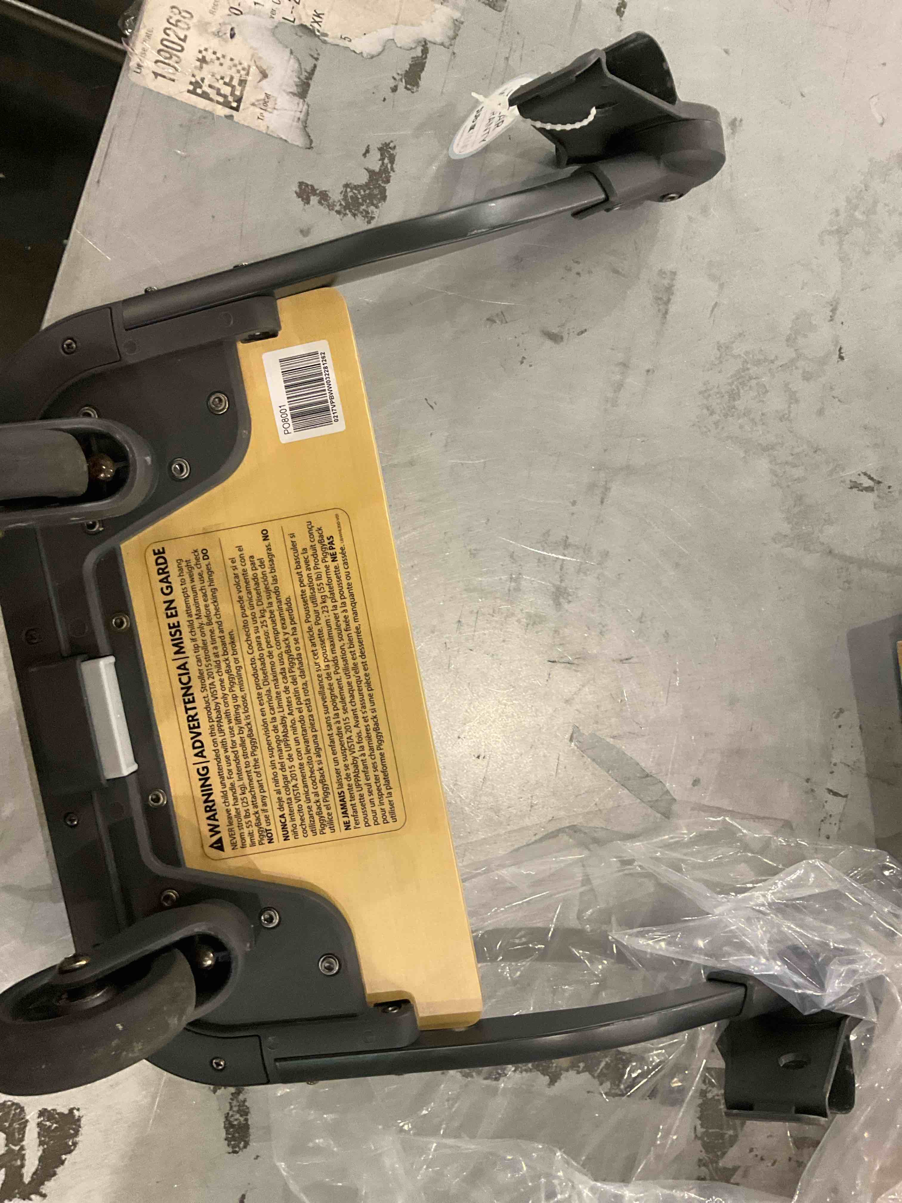https://s3.amazonaws.com/lotting-images-prod/bidfta/PPE1962770_1743604972913.jpeg