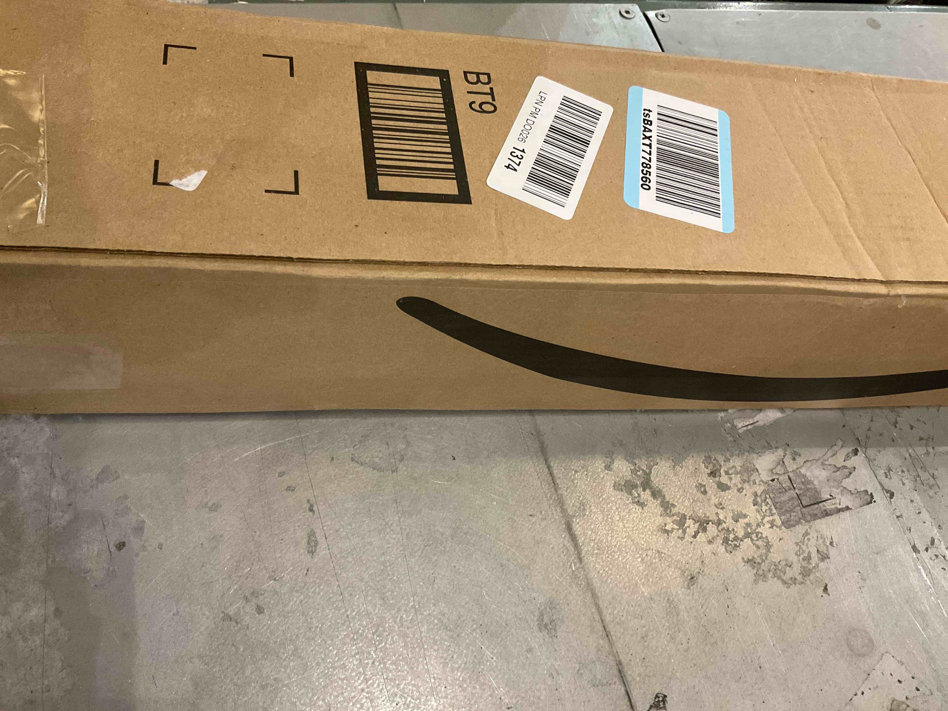 https://s3.amazonaws.com/lotting-images-prod/bidfta/PPE1962800_1743606517885.jpeg