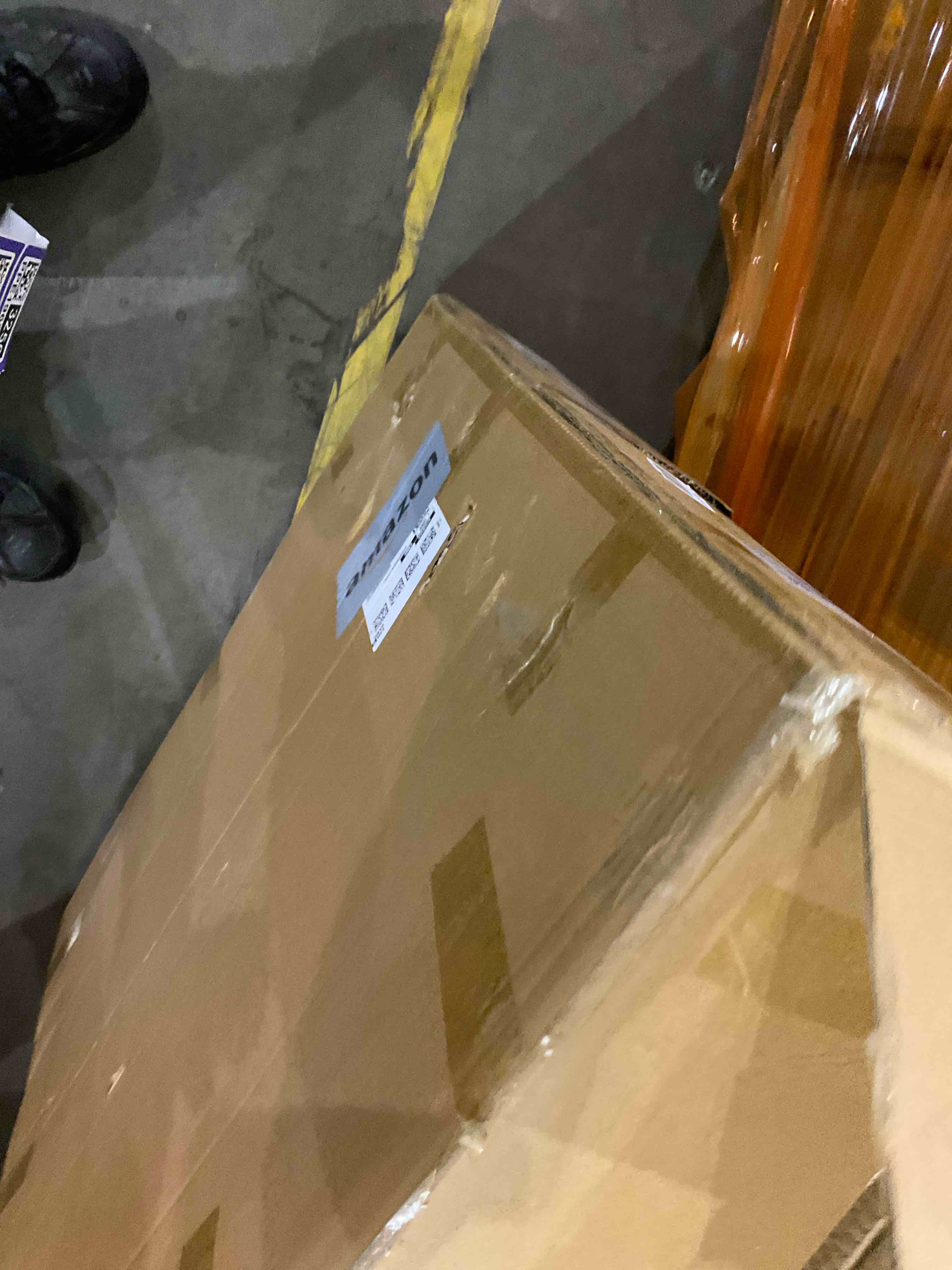 https://s3.amazonaws.com/lotting-images-prod/bidfta/PPE1963254_1742817218372.jpeg