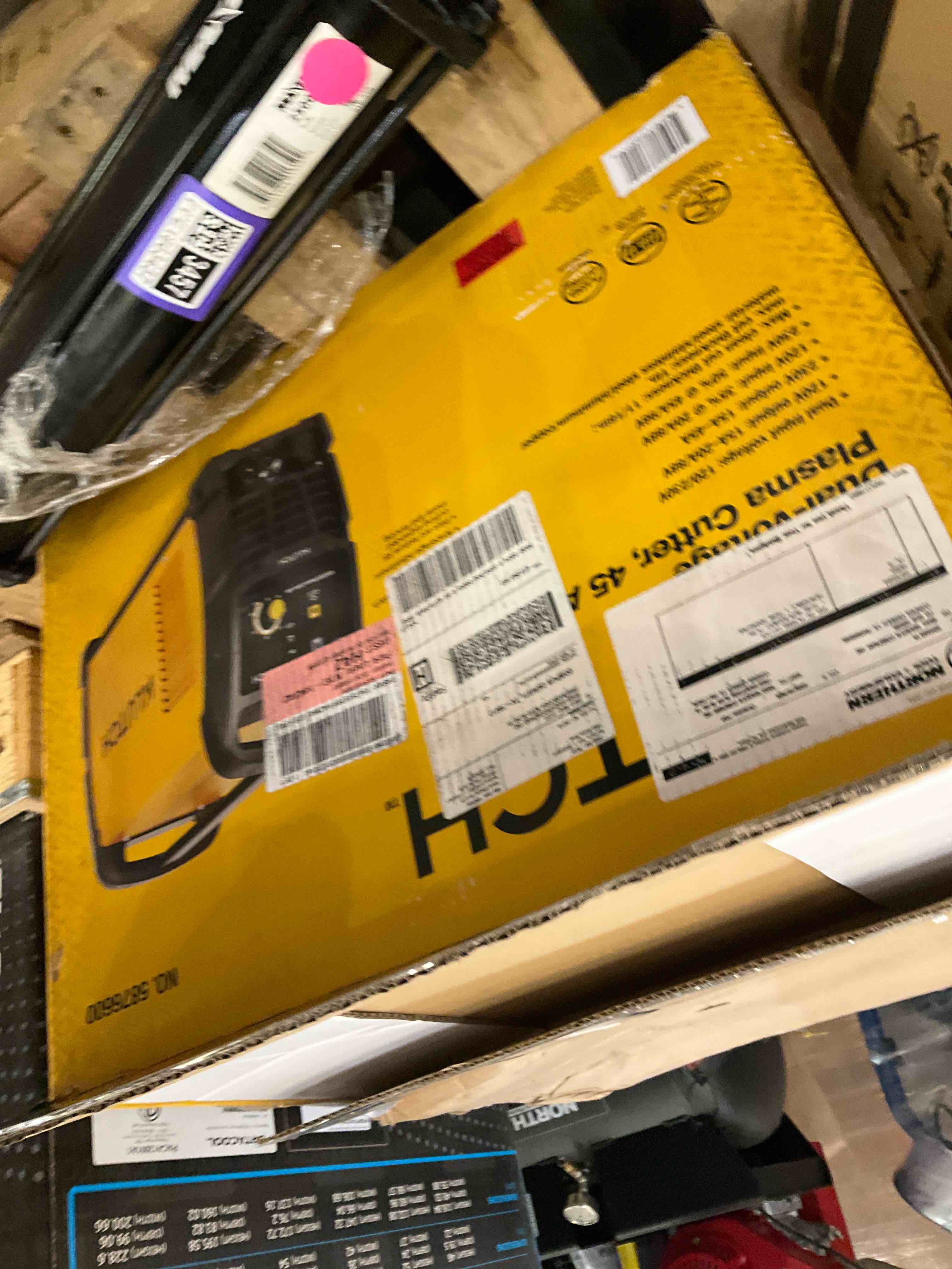 https://s3.amazonaws.com/lotting-images-prod/bidfta/PPE1963458_1743004539053.jpeg