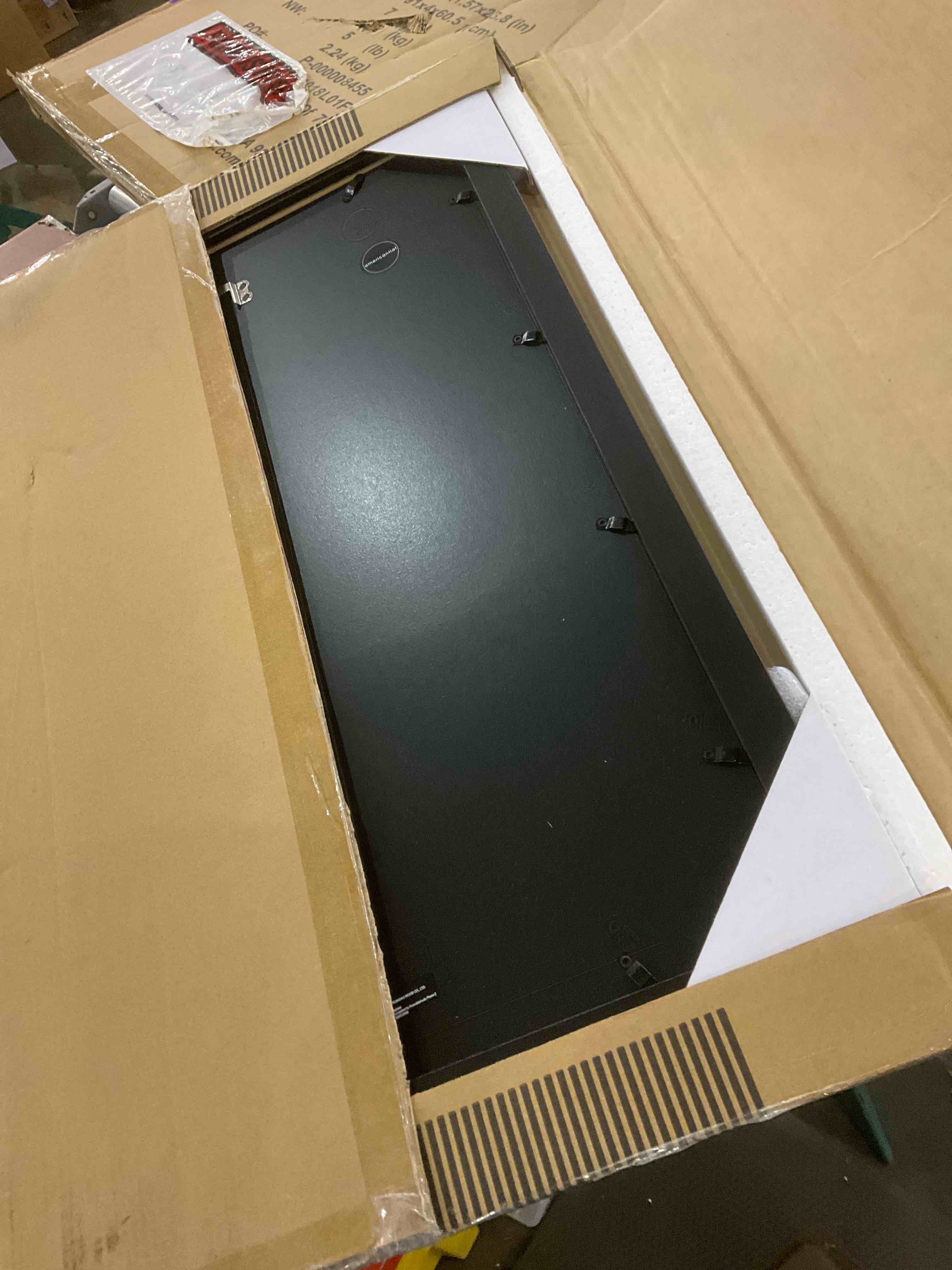 https://s3.amazonaws.com/lotting-images-prod/bidfta/PPE1966337_1742386203576.jpeg