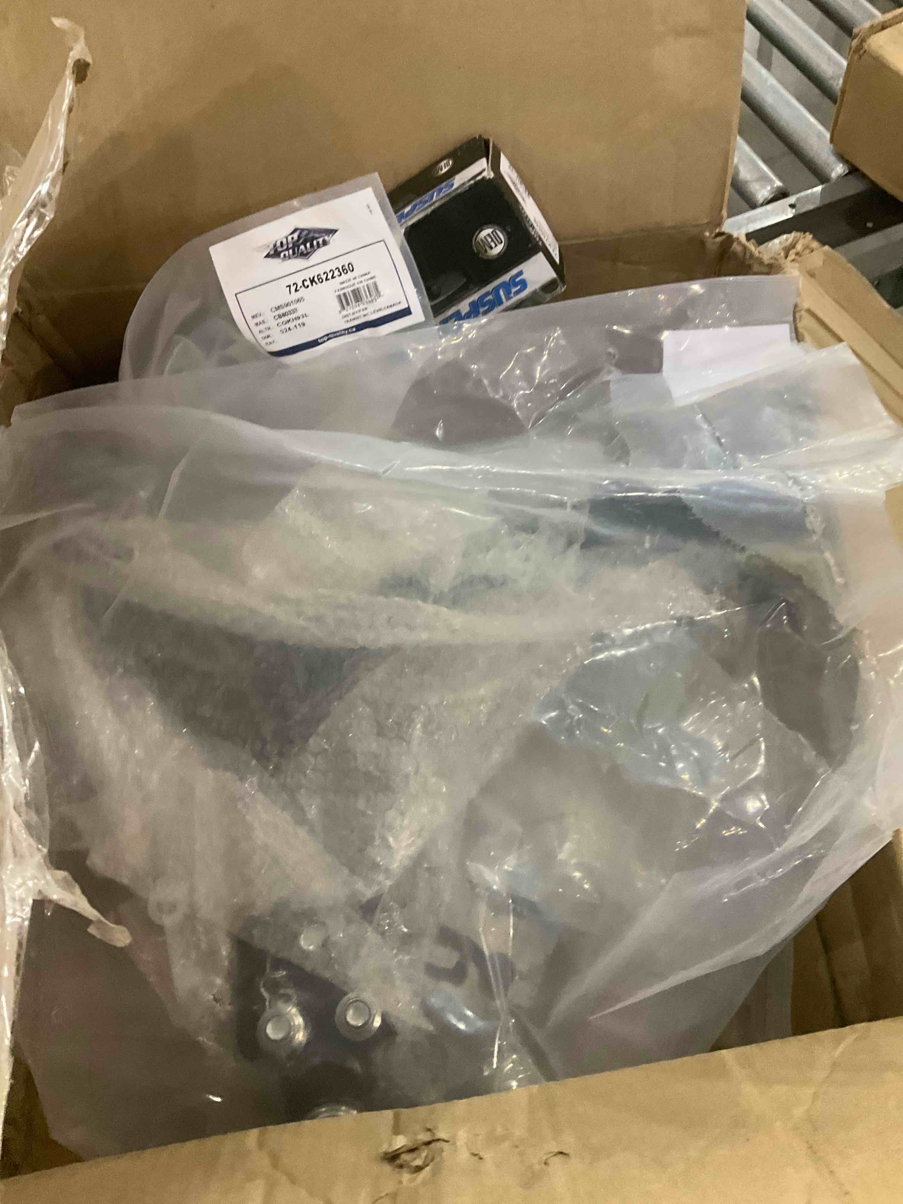 https://s3.amazonaws.com/lotting-images-prod/bidfta/PPE1966370_1742390236833.jpeg
