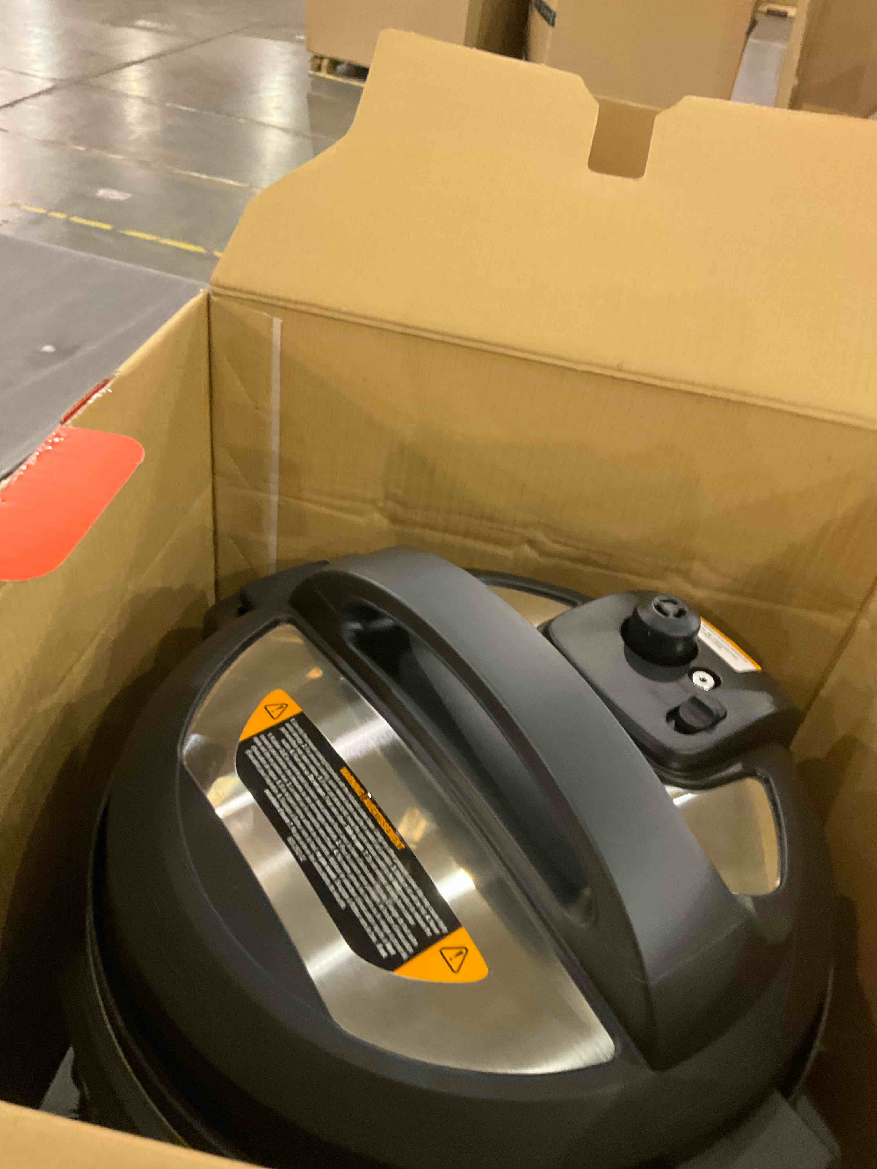https://s3.amazonaws.com/lotting-images-prod/bidfta/PPE1966829_1742478044353.jpeg