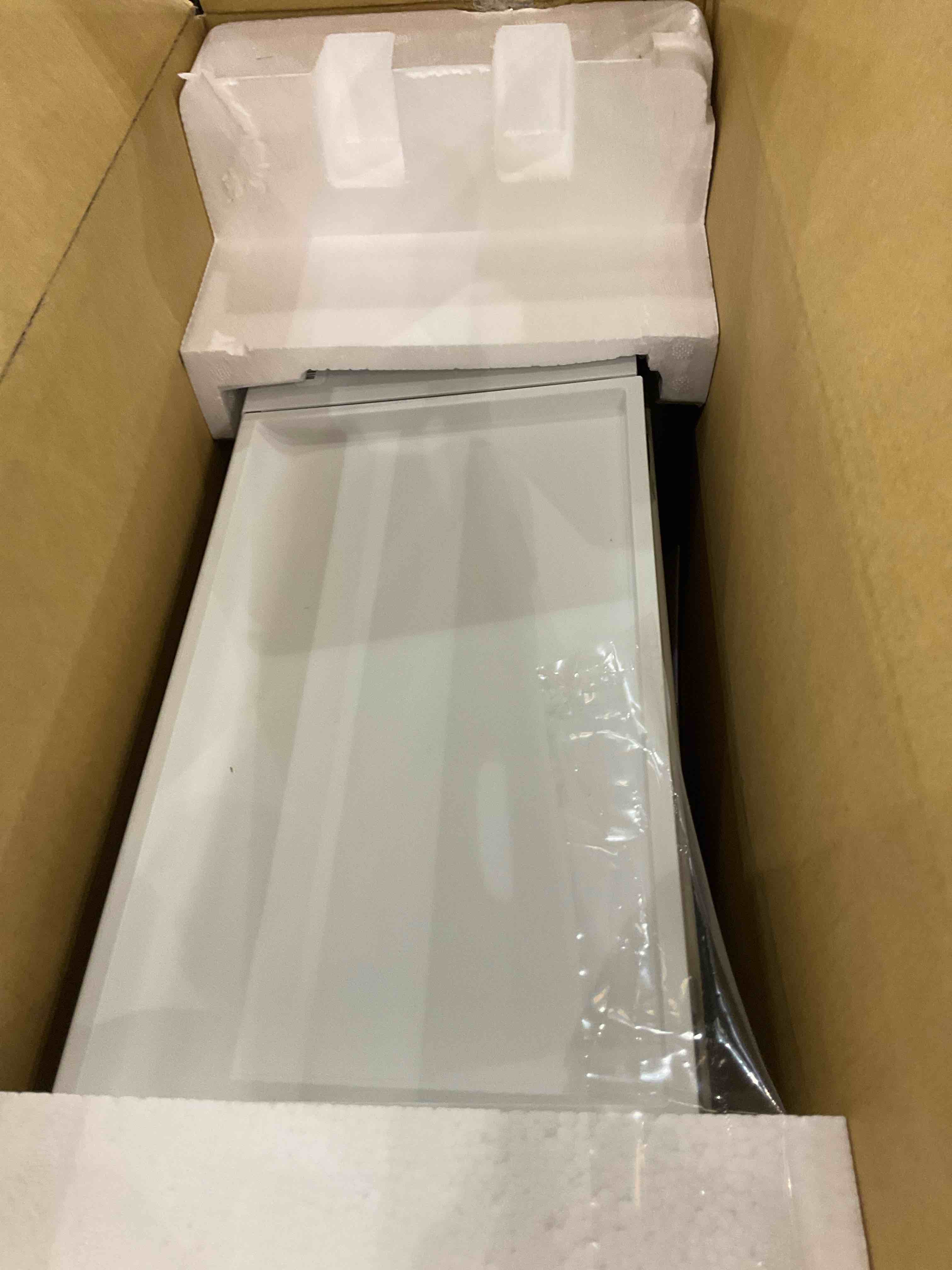 https://s3.amazonaws.com/lotting-images-prod/bidfta/PPE1966952_1742485243293.jpeg