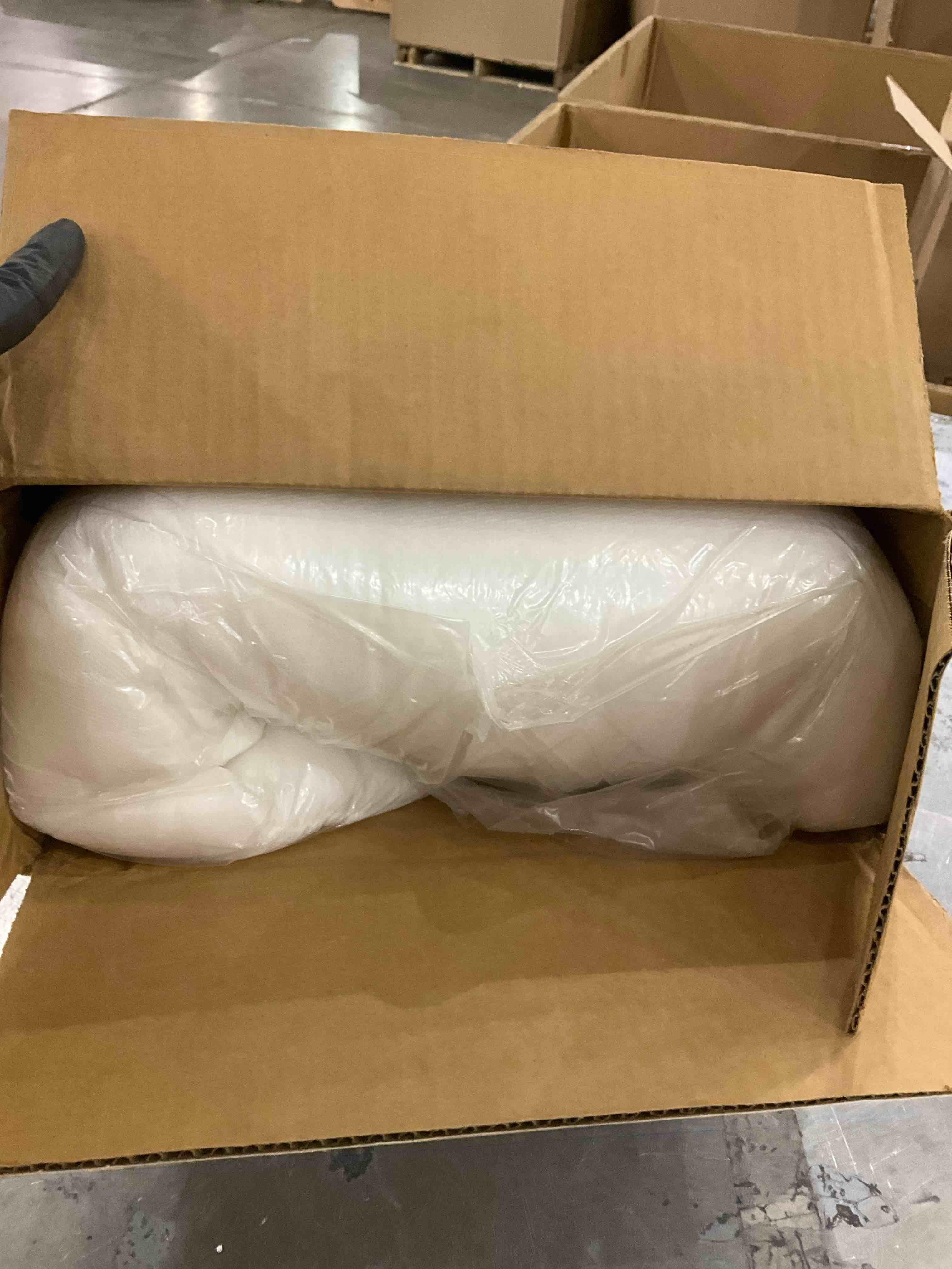 https://s3.amazonaws.com/lotting-images-prod/bidfta/PPE1967131_1742495995003.jpeg