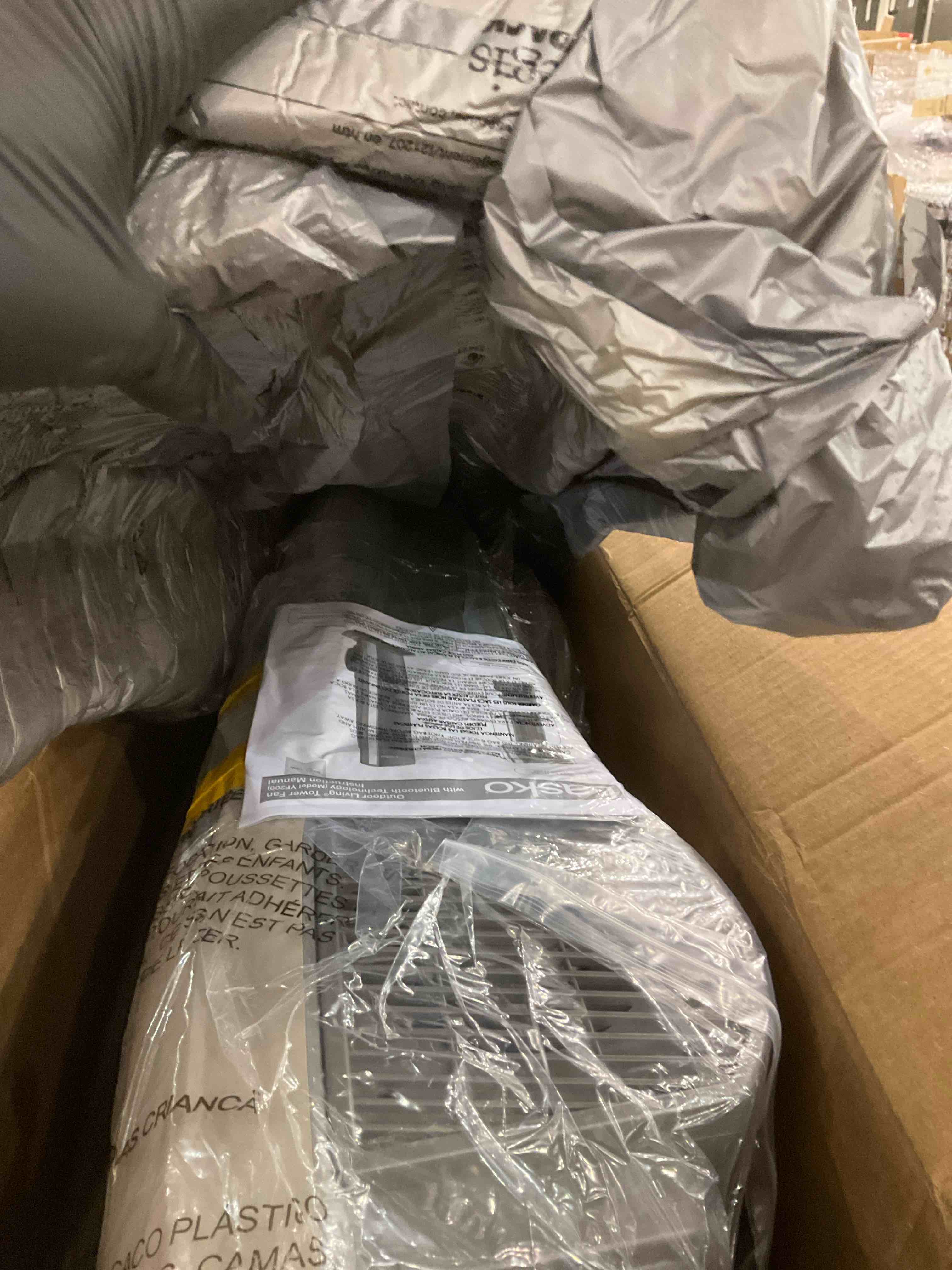 https://s3.amazonaws.com/lotting-images-prod/bidfta/PPE1967236_1742496074047.jpeg