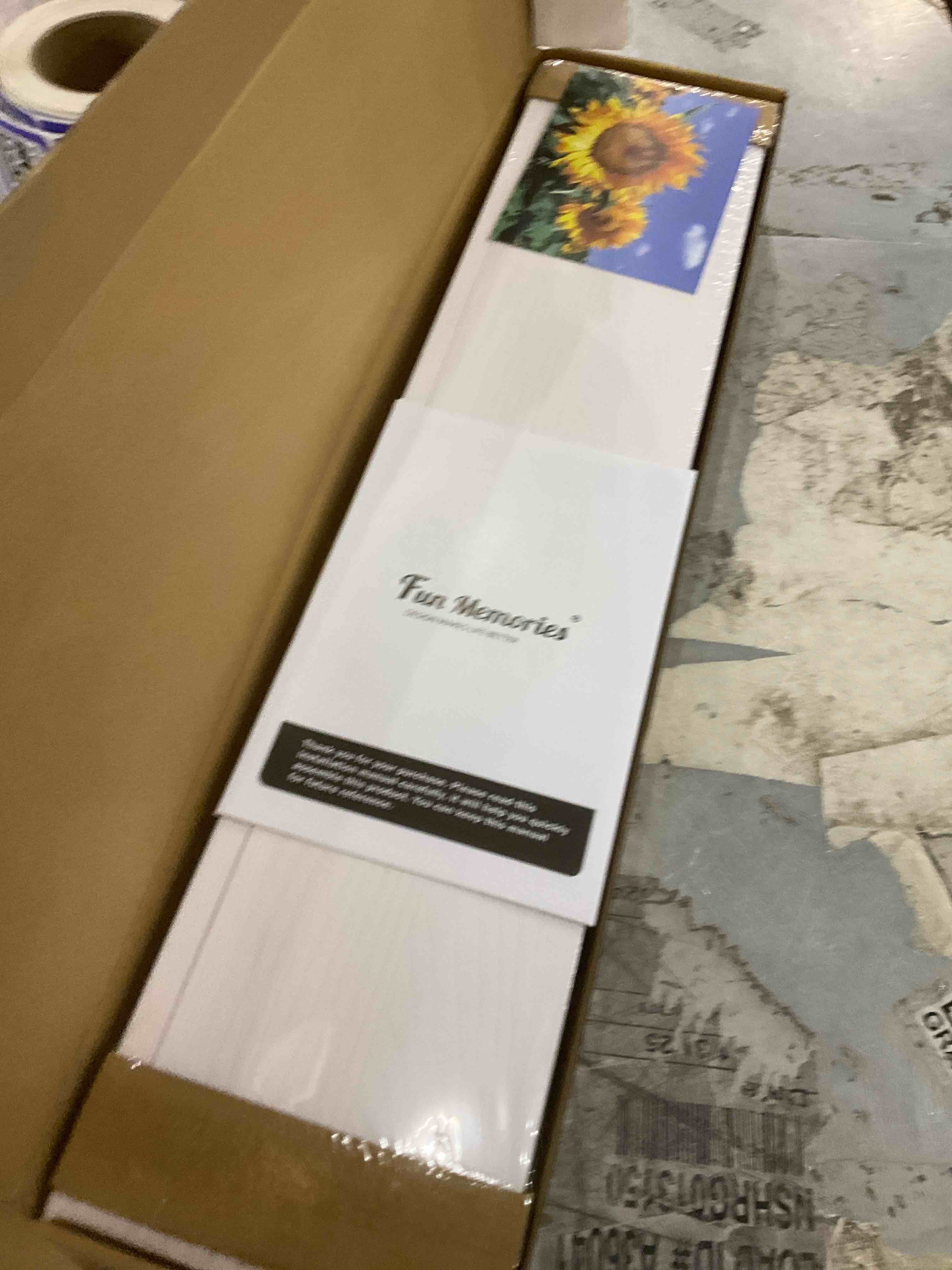 https://s3.amazonaws.com/lotting-images-prod/bidfta/PPE1967559_1742560729441.jpeg