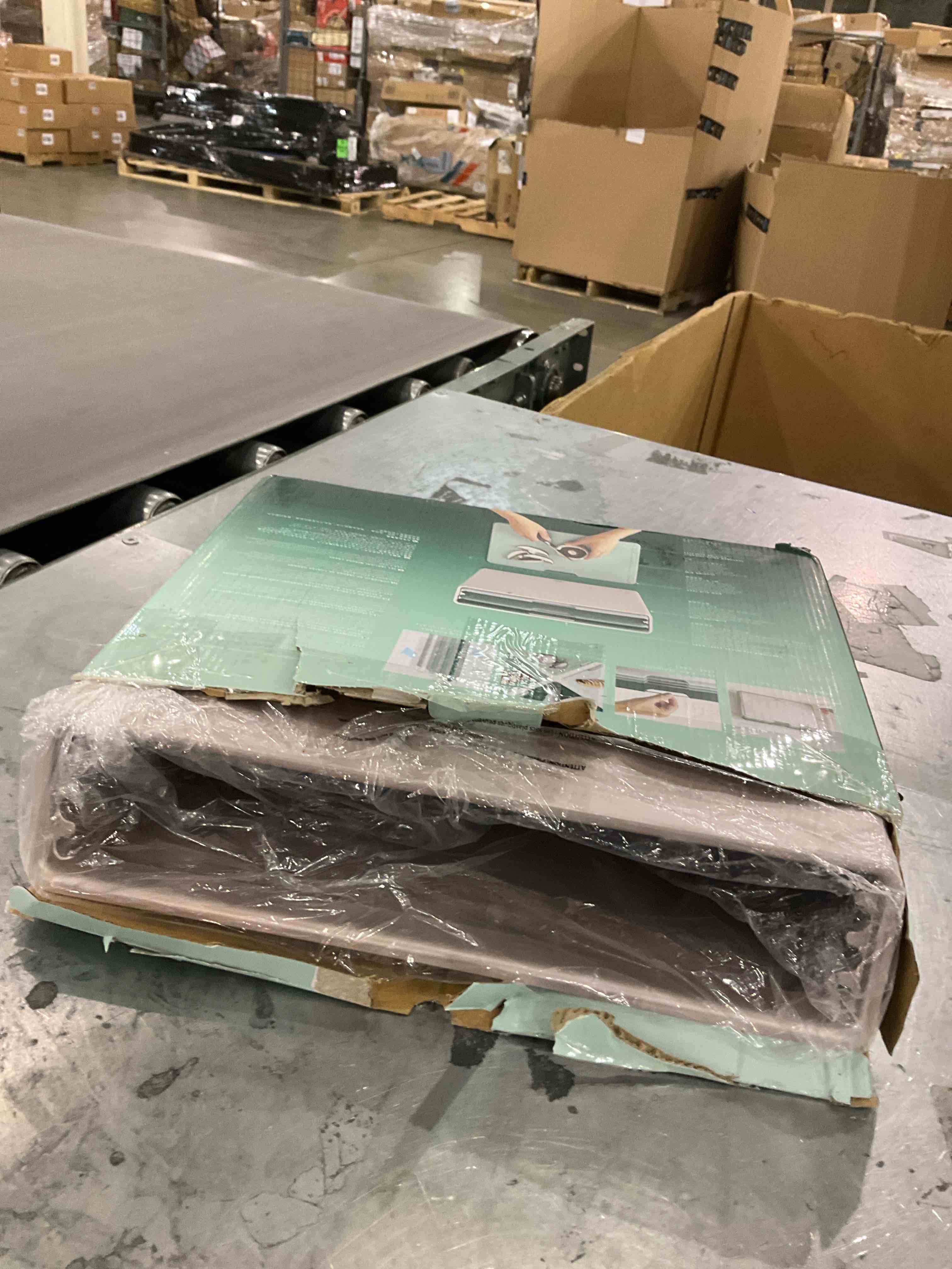 https://s3.amazonaws.com/lotting-images-prod/bidfta/PPE1968009_1742819537281.jpeg