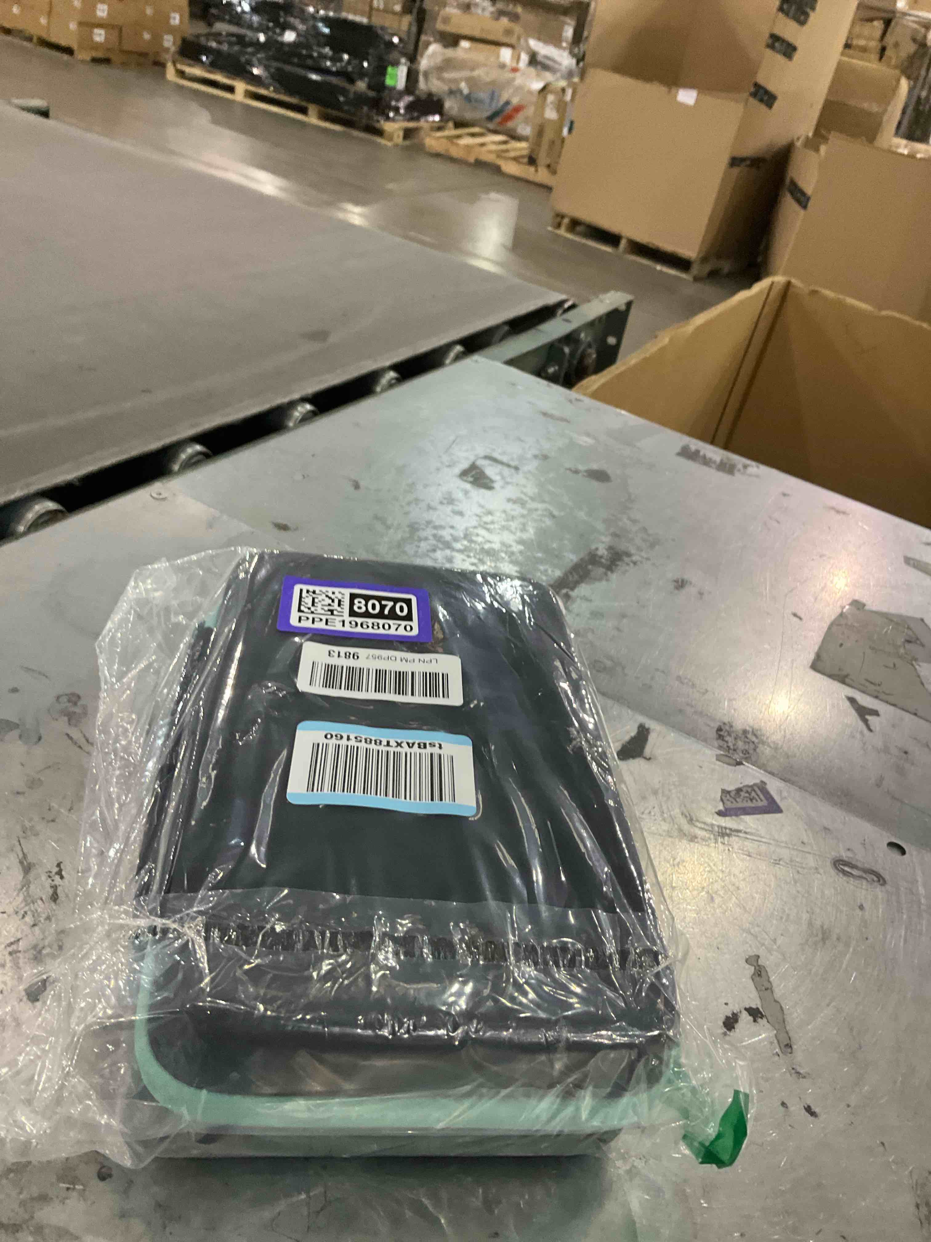 https://s3.amazonaws.com/lotting-images-prod/bidfta/PPE1968070_1742820308964.jpeg