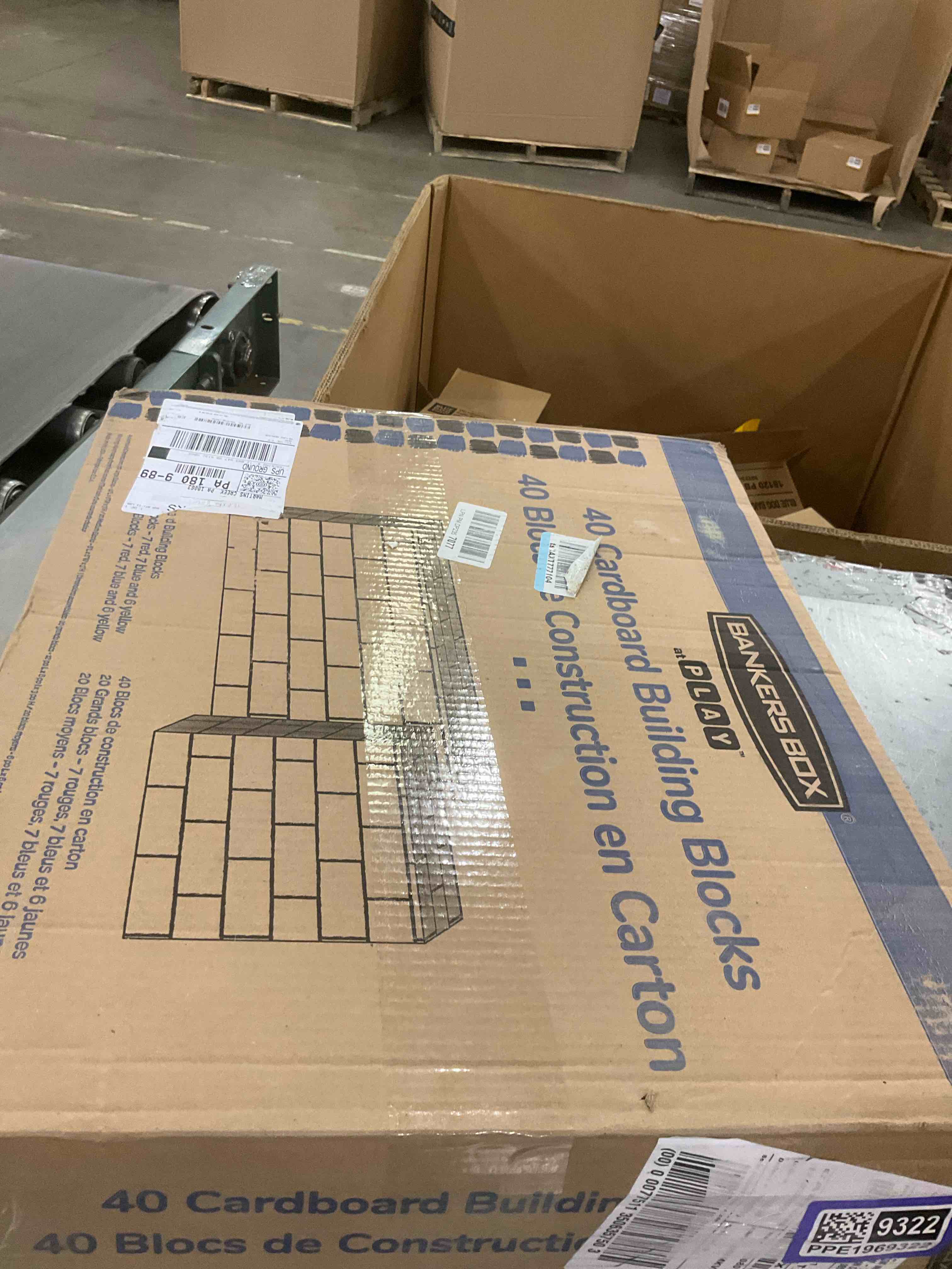 https://s3.amazonaws.com/lotting-images-prod/bidfta/PPE1969322_1742306629785.jpeg