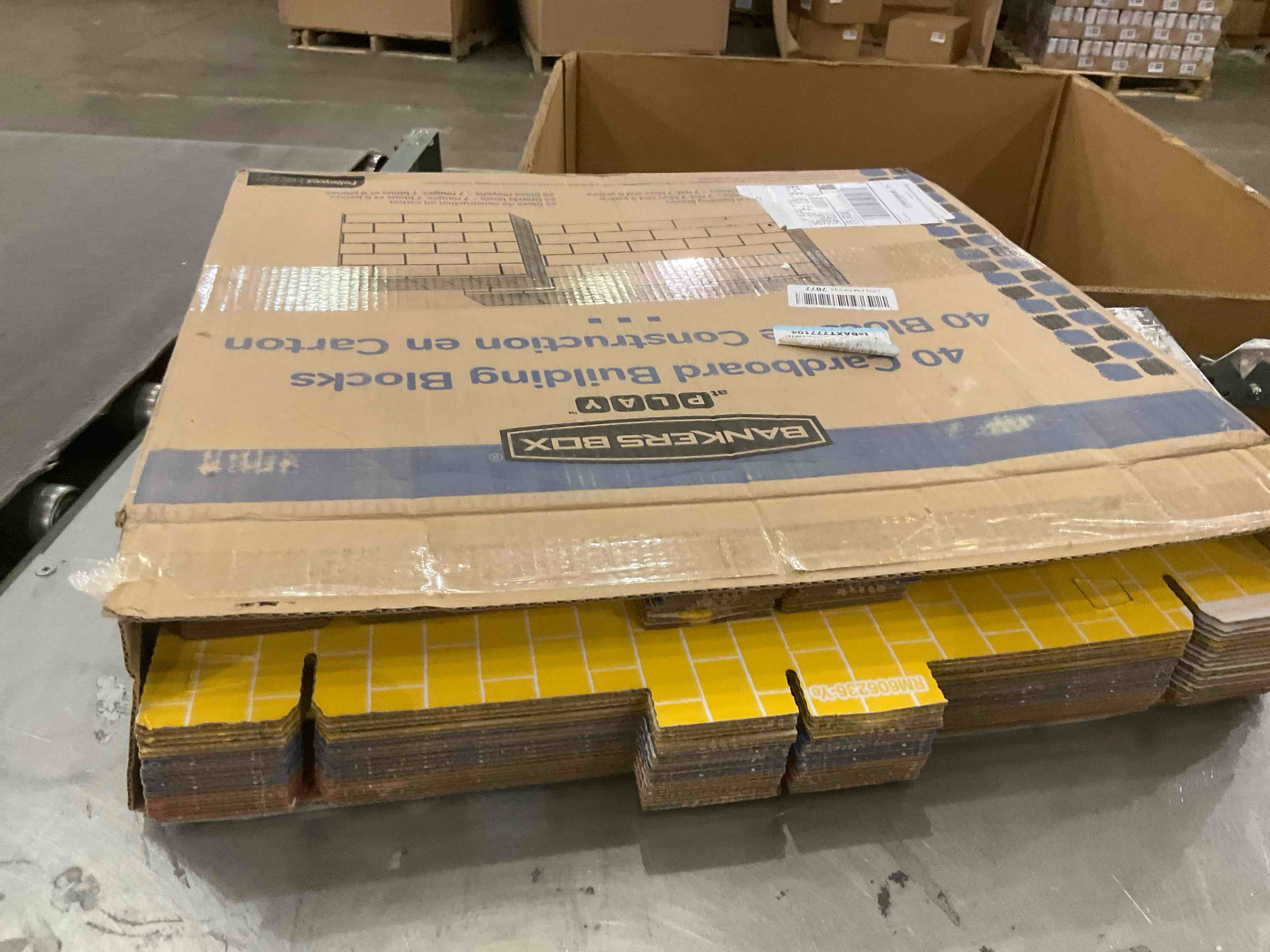 https://s3.amazonaws.com/lotting-images-prod/bidfta/PPE1969322_1742306636124.jpeg