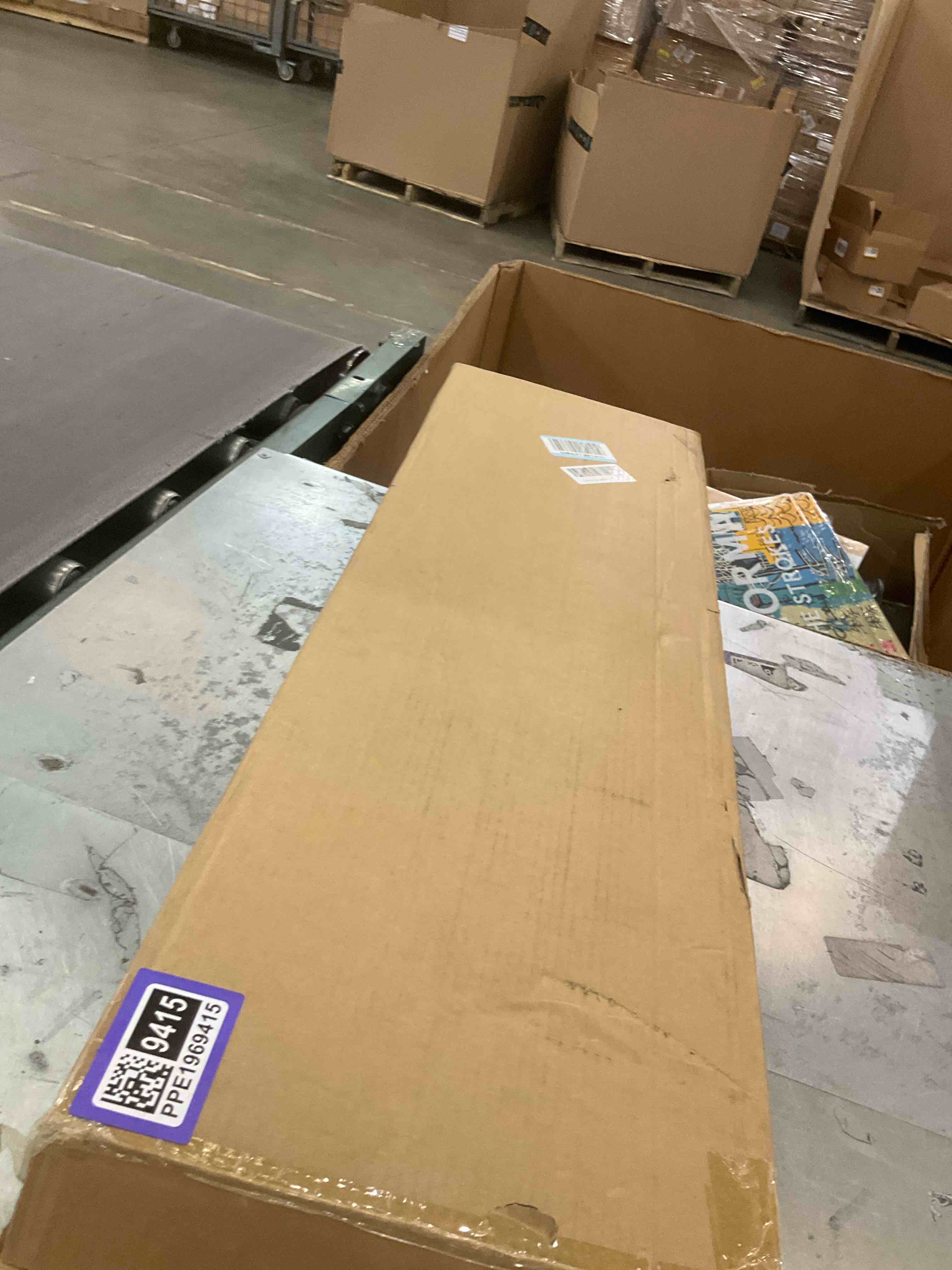 https://s3.amazonaws.com/lotting-images-prod/bidfta/PPE1969415_1742322422031.jpeg