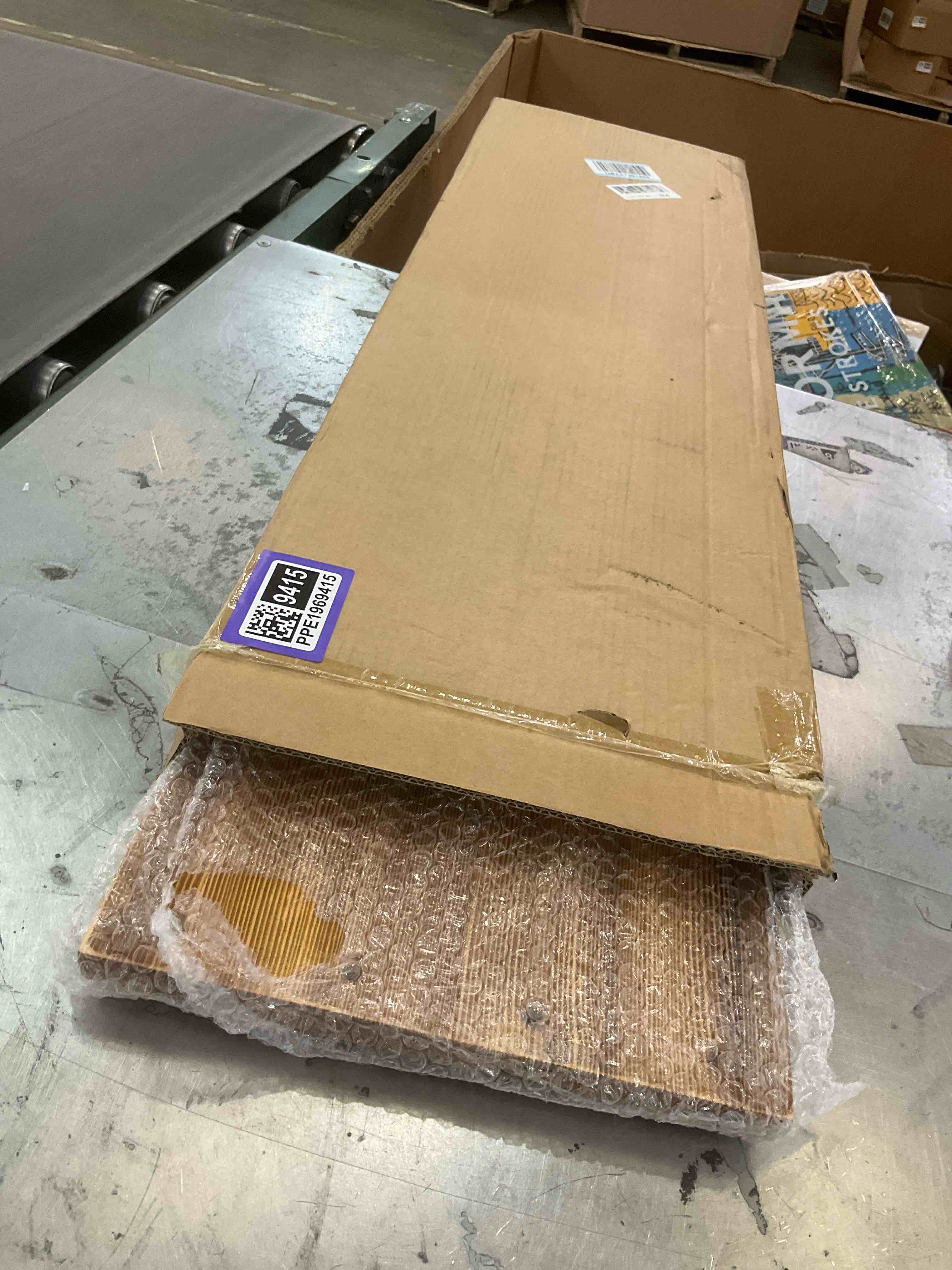 https://s3.amazonaws.com/lotting-images-prod/bidfta/PPE1969415_1742322430314.jpeg