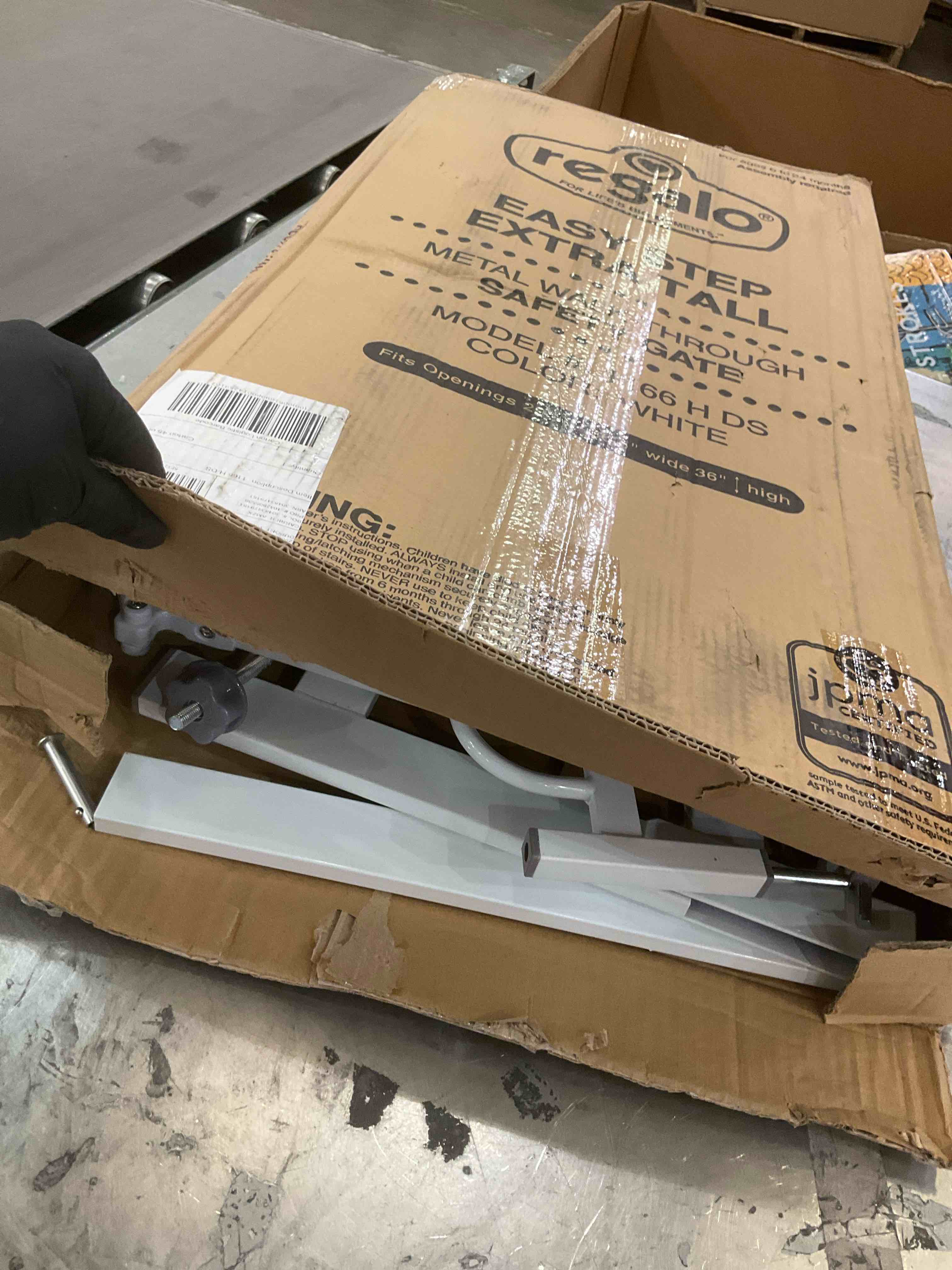 https://s3.amazonaws.com/lotting-images-prod/bidfta/PPE1969447_1742322478605.jpeg