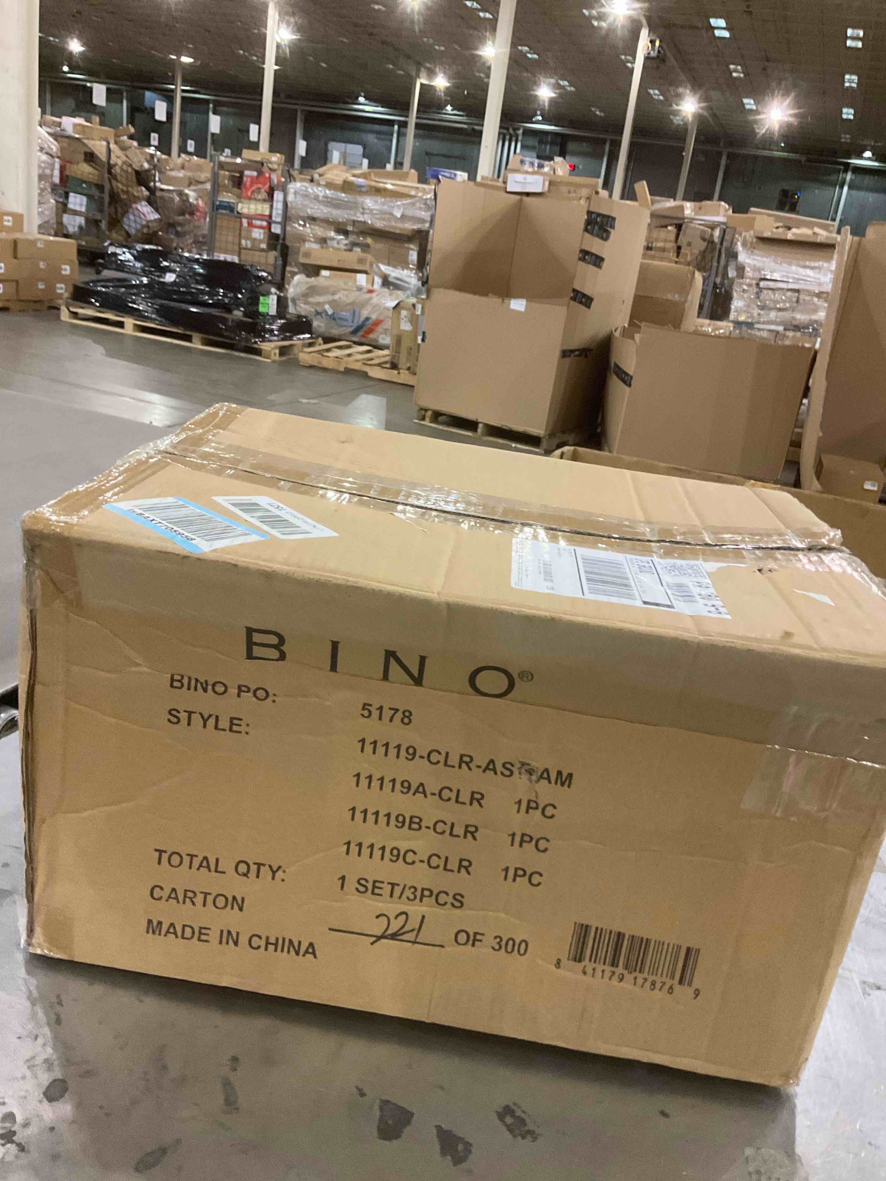 https://s3.amazonaws.com/lotting-images-prod/bidfta/PPE1971931_1742990018686.jpeg