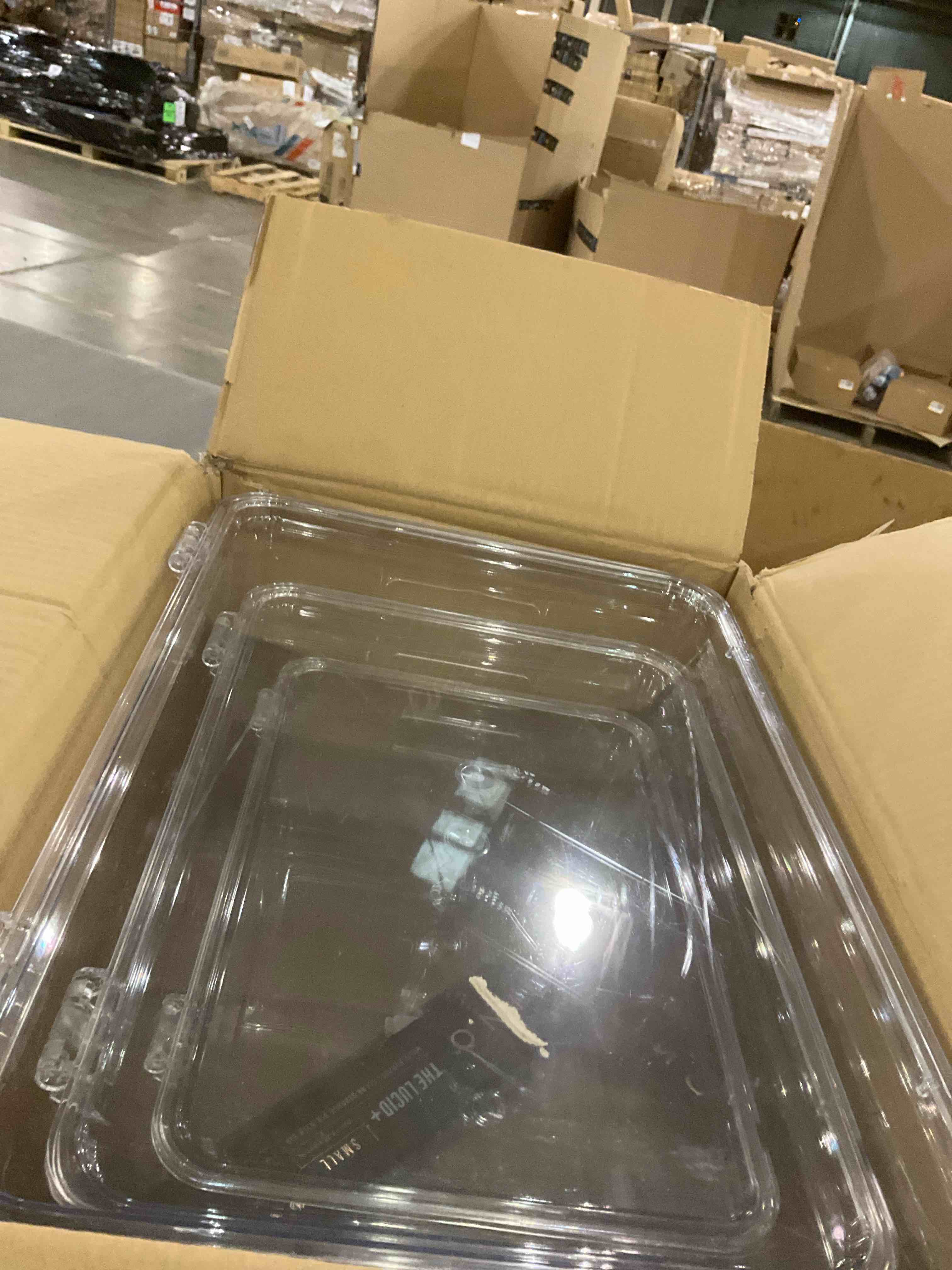 https://s3.amazonaws.com/lotting-images-prod/bidfta/PPE1971931_1742990034243.jpeg