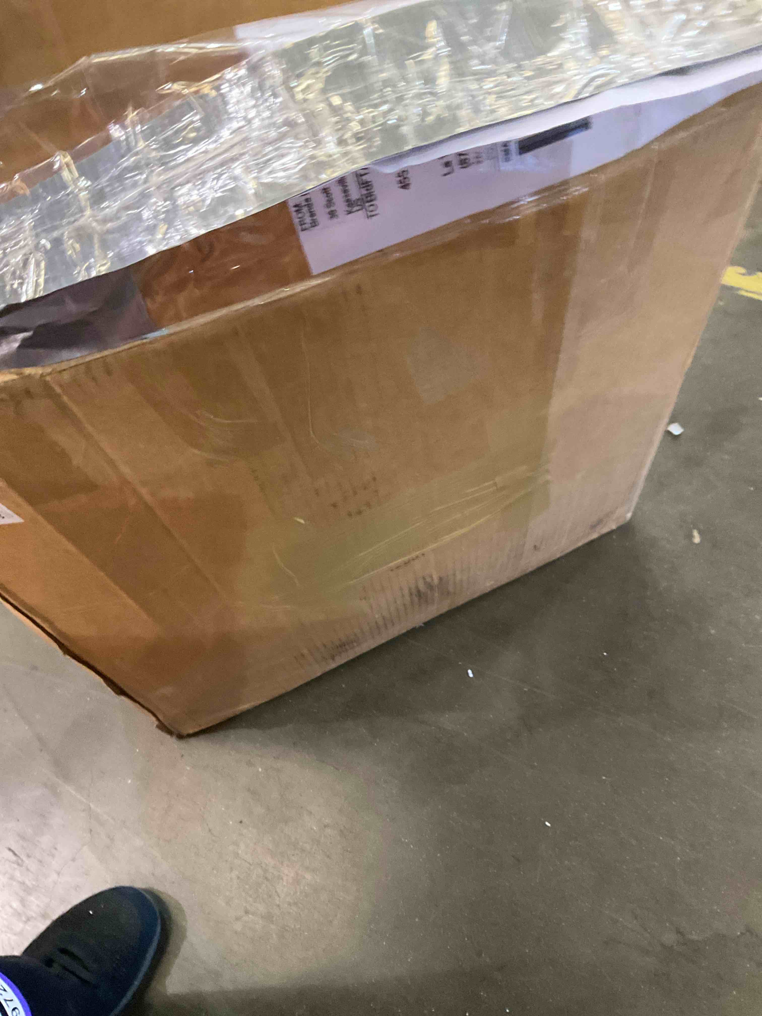 https://s3.amazonaws.com/lotting-images-prod/bidfta/PPE1972357_1741798588494.jpeg