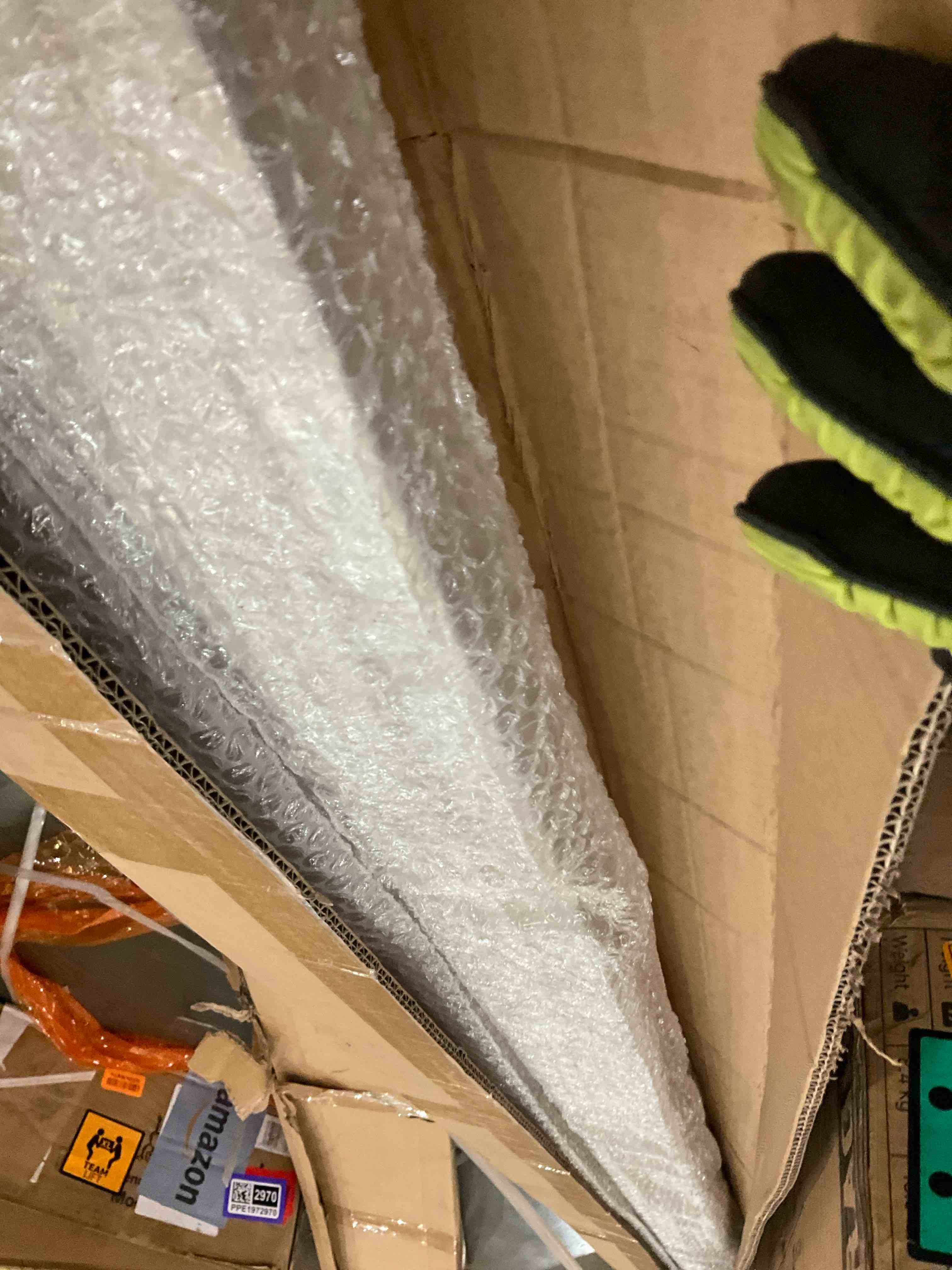 https://s3.amazonaws.com/lotting-images-prod/bidfta/PPE1972973_1742238285003.jpeg