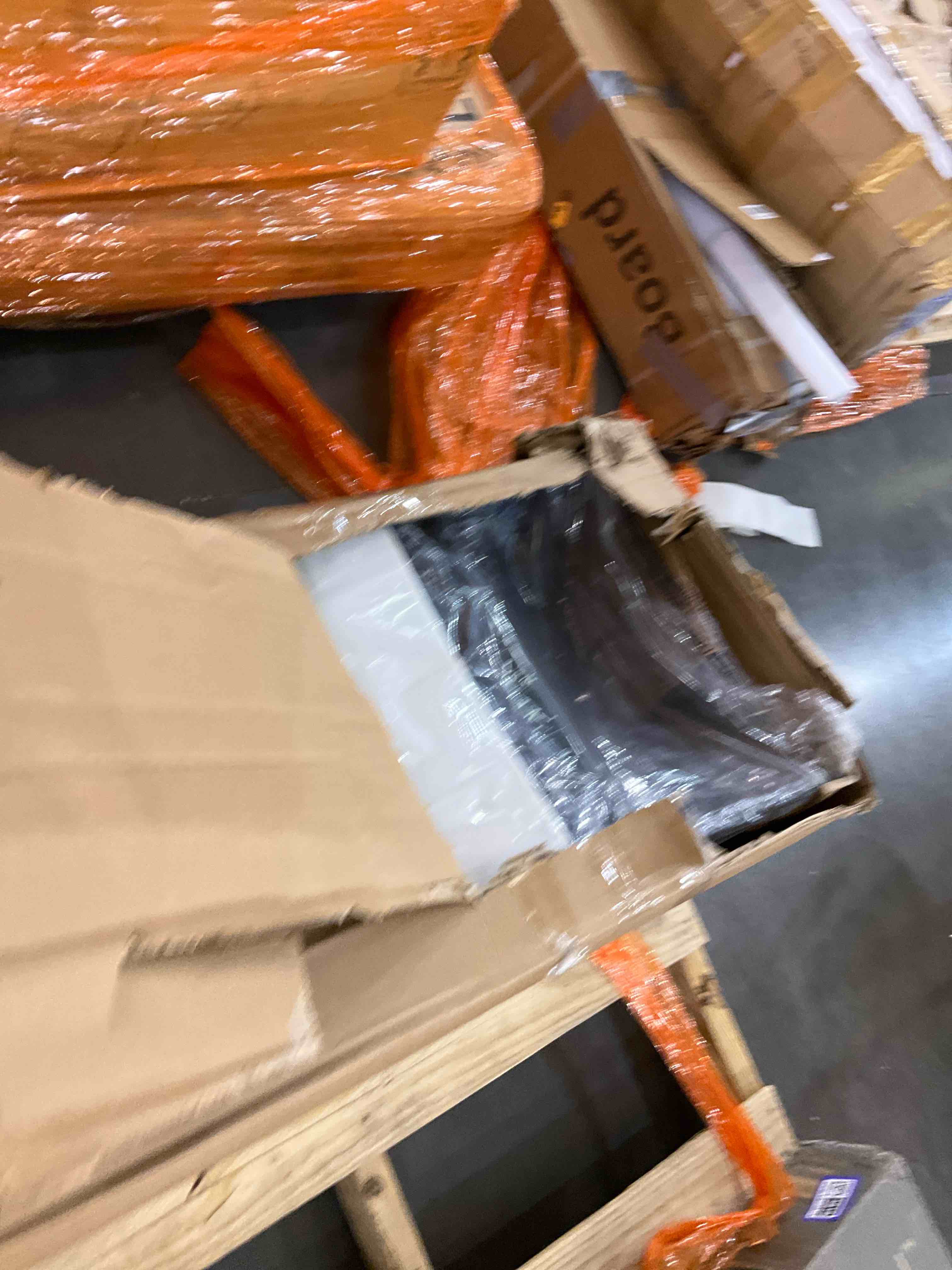 https://s3.amazonaws.com/lotting-images-prod/bidfta/PPE1973823_1742497973711.jpeg