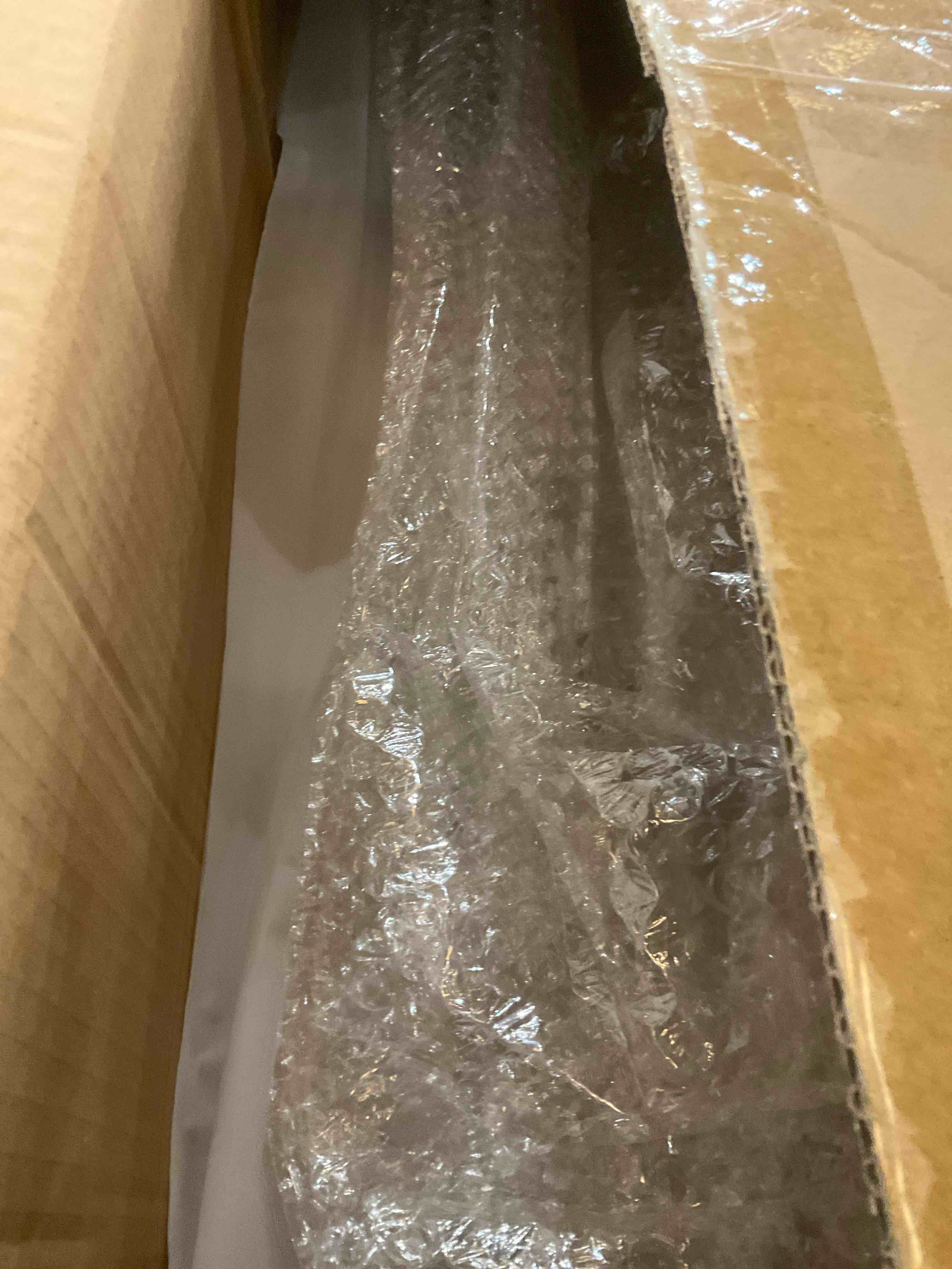 https://s3.amazonaws.com/lotting-images-prod/bidfta/PPE1975507_1741800848200.jpeg