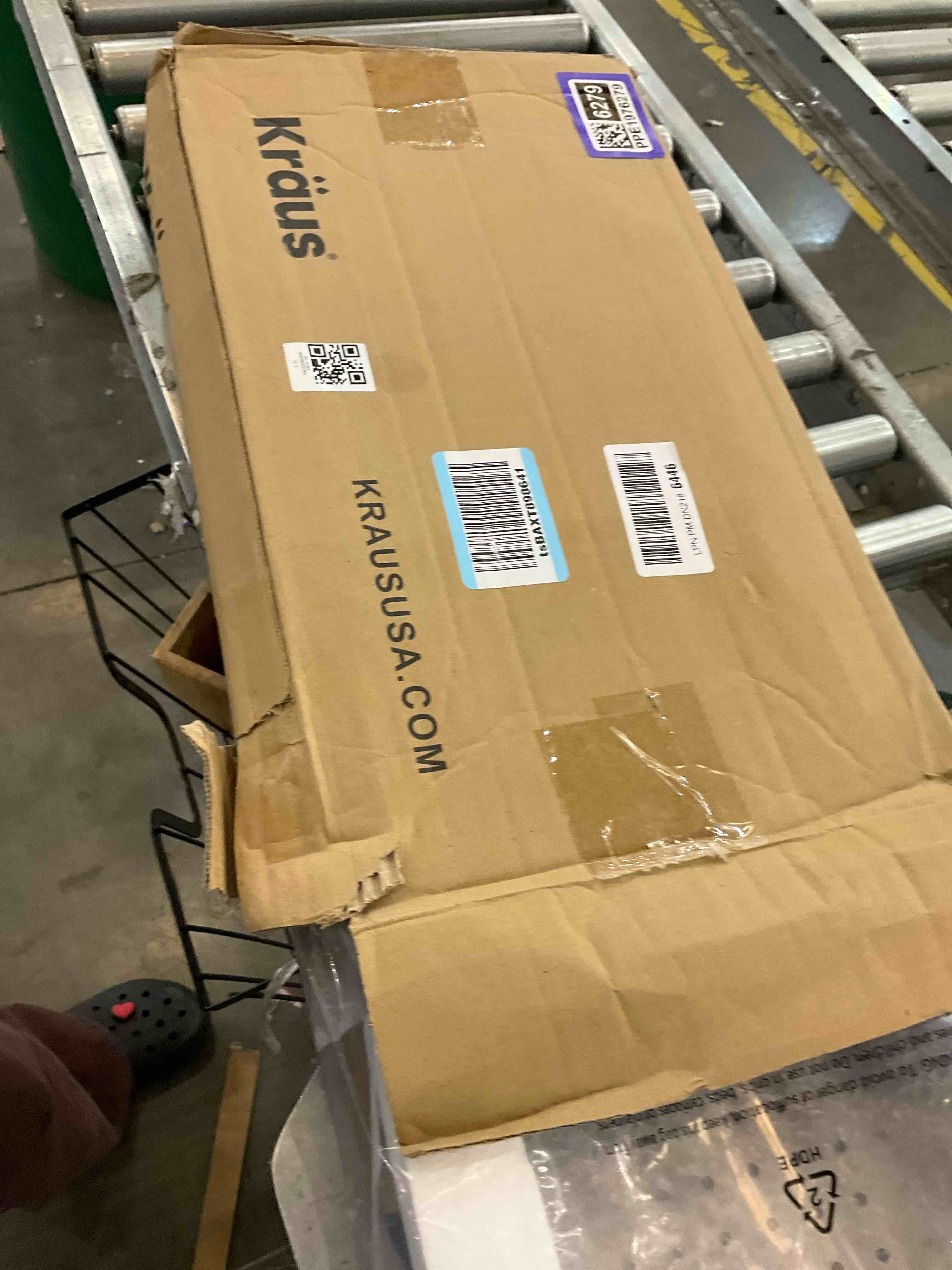 https://s3.amazonaws.com/lotting-images-prod/bidfta/PPE1976279_1743522472516.jpeg