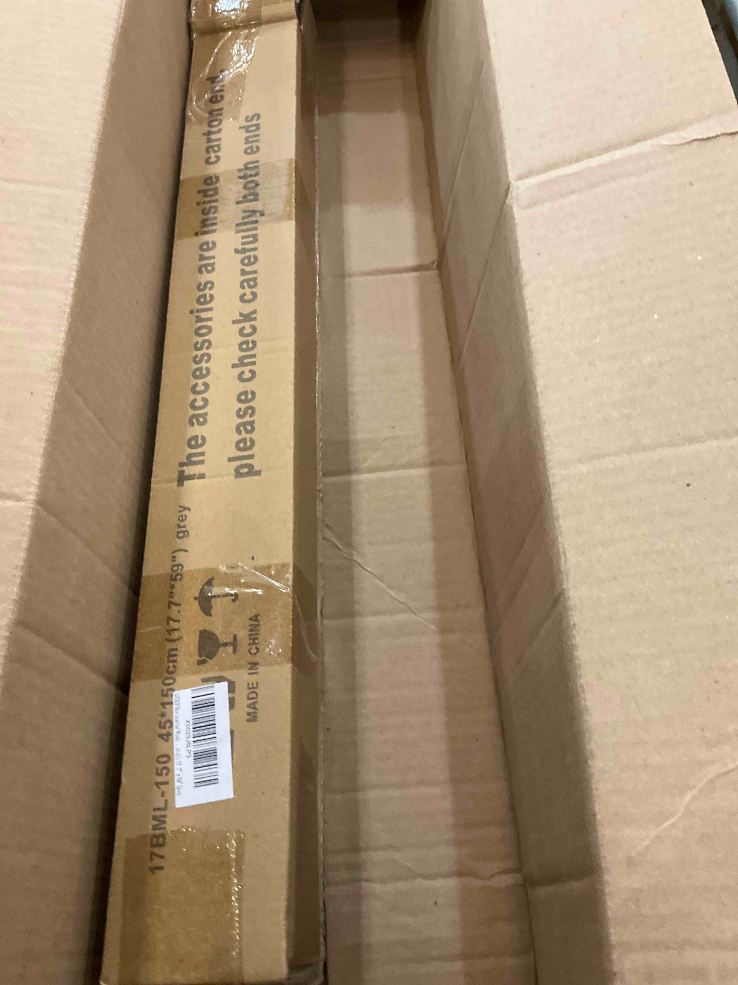 https://s3.amazonaws.com/lotting-images-prod/bidfta/PPE1976423_1743532107119.jpeg