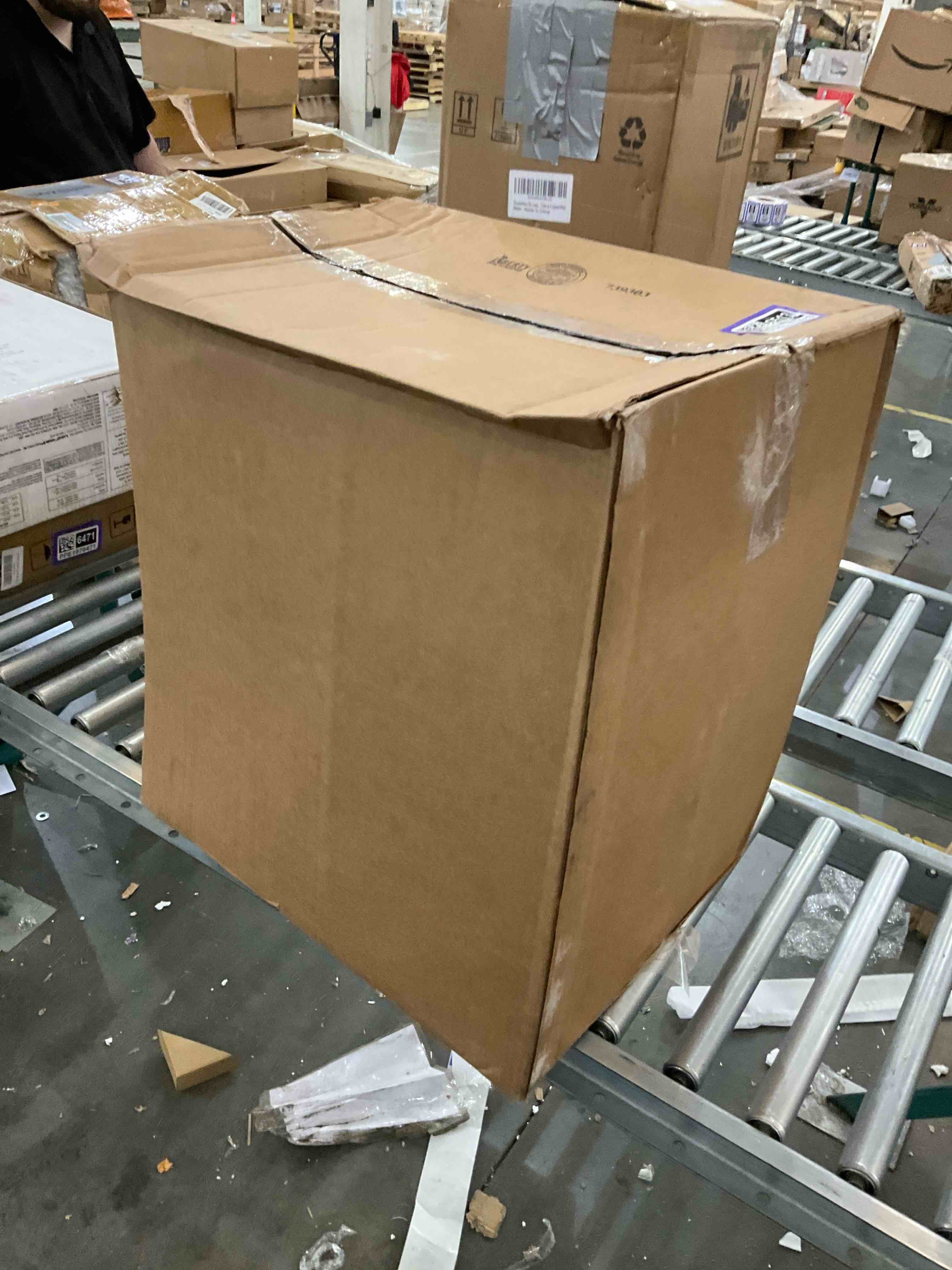 https://s3.amazonaws.com/lotting-images-prod/bidfta/PPE1976513_1743534540306.jpeg