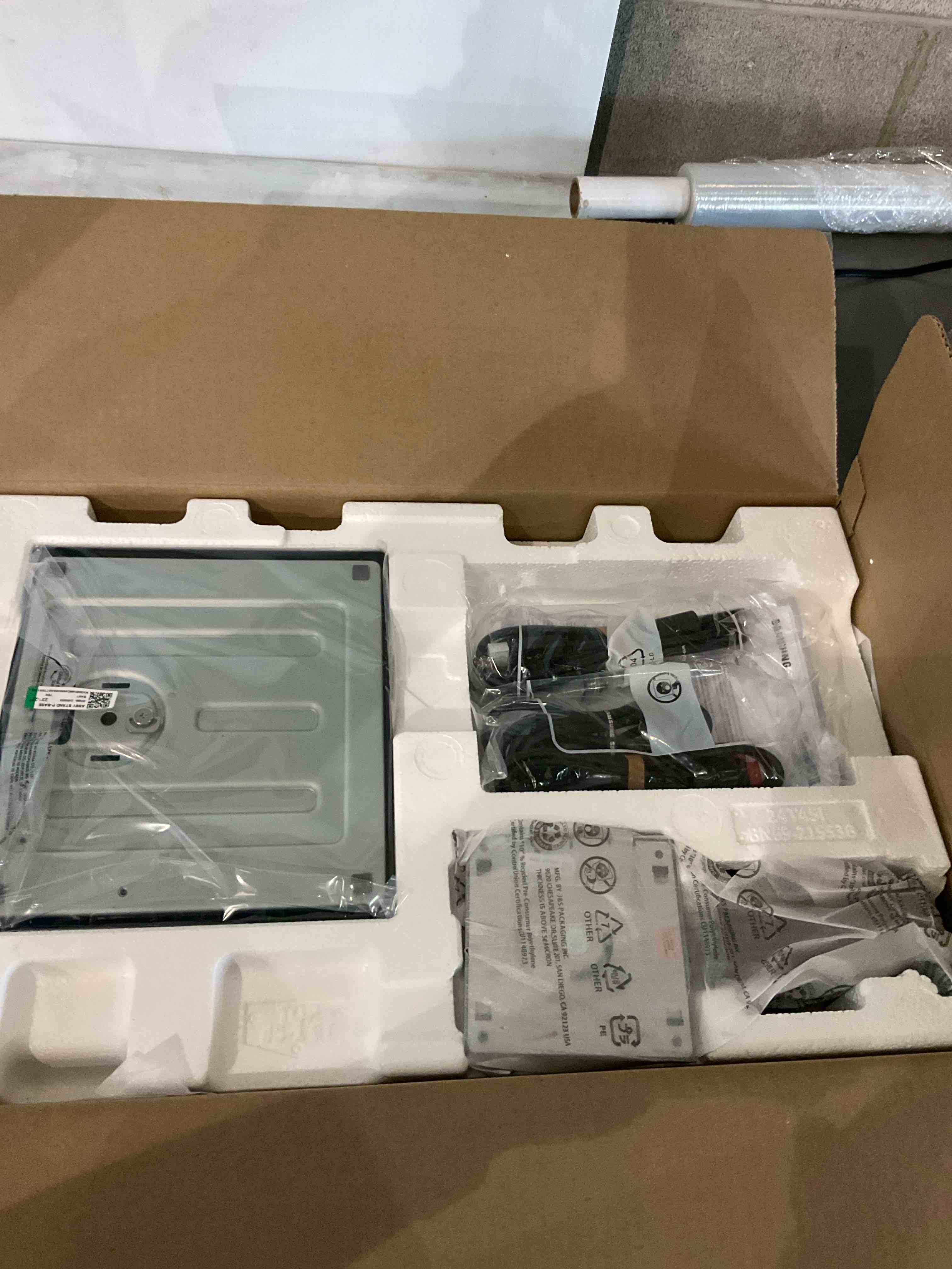 Samsung T45F Series Professional PC Monitor 24 Inches Black, IPS Panel, Full HD (1920 x 1080), HDMI, Display Port, USB, Stand Has and Pivot Function