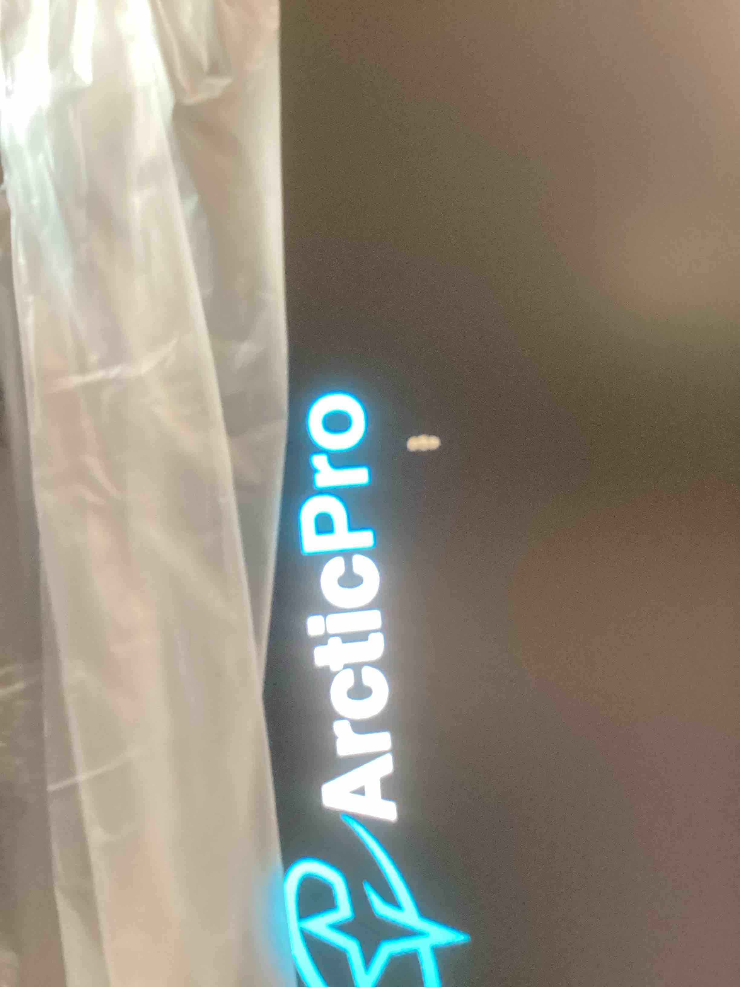 https://s3.amazonaws.com/lotting-images-prod/bidfta/PPE1977329_1757332935709.jpeg