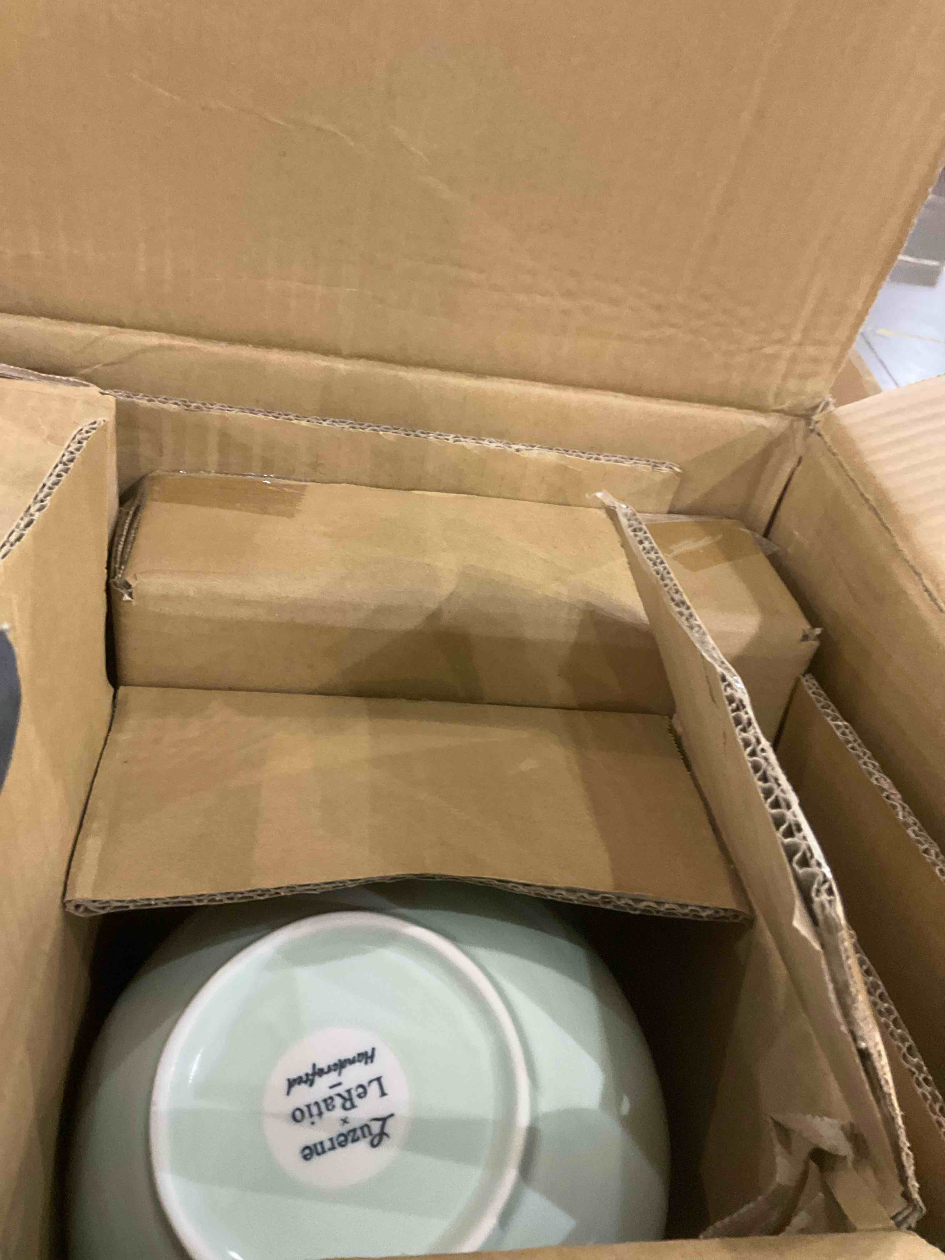 https://s3.amazonaws.com/lotting-images-prod/bidfta/PPE1978231_1741349105730.jpeg