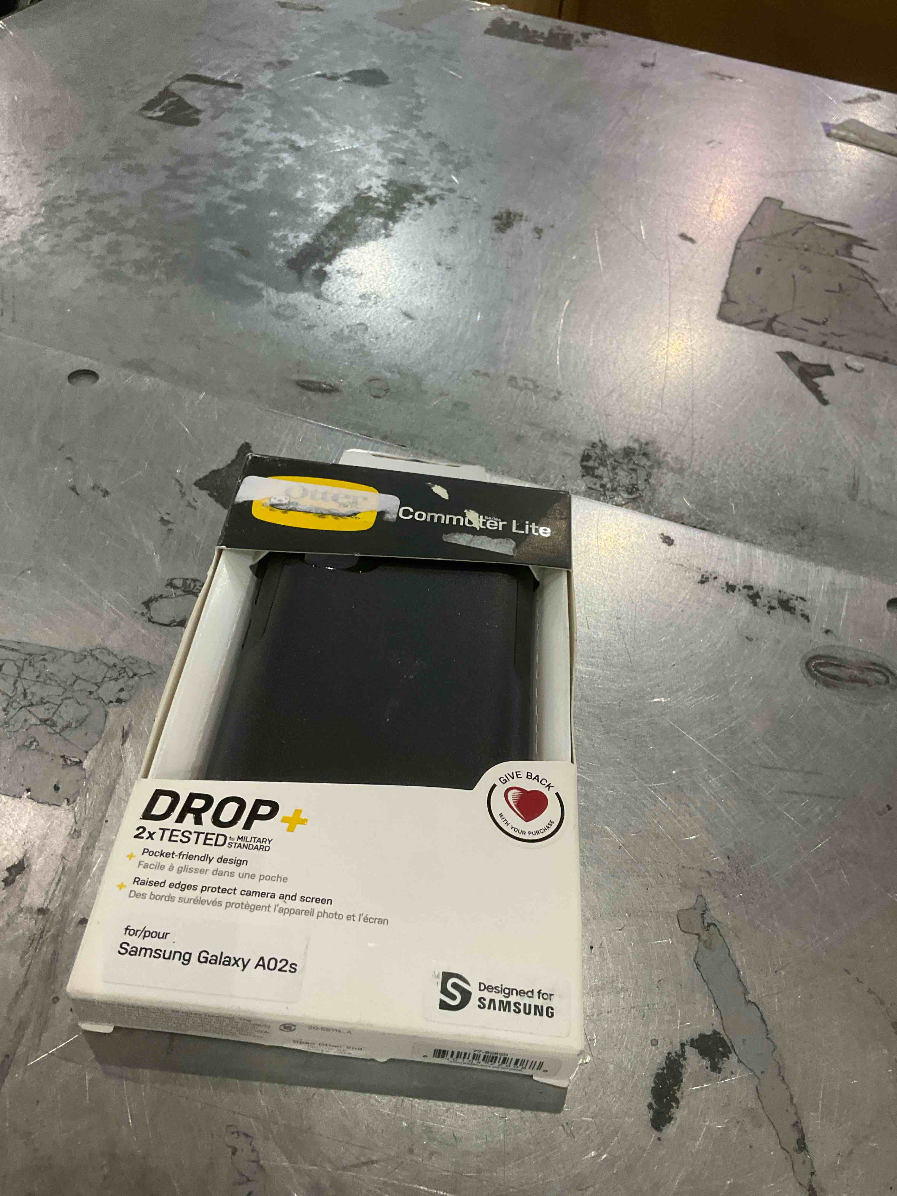 https://s3.amazonaws.com/lotting-images-prod/bidfta/PPE1978292_1741352656569.jpeg