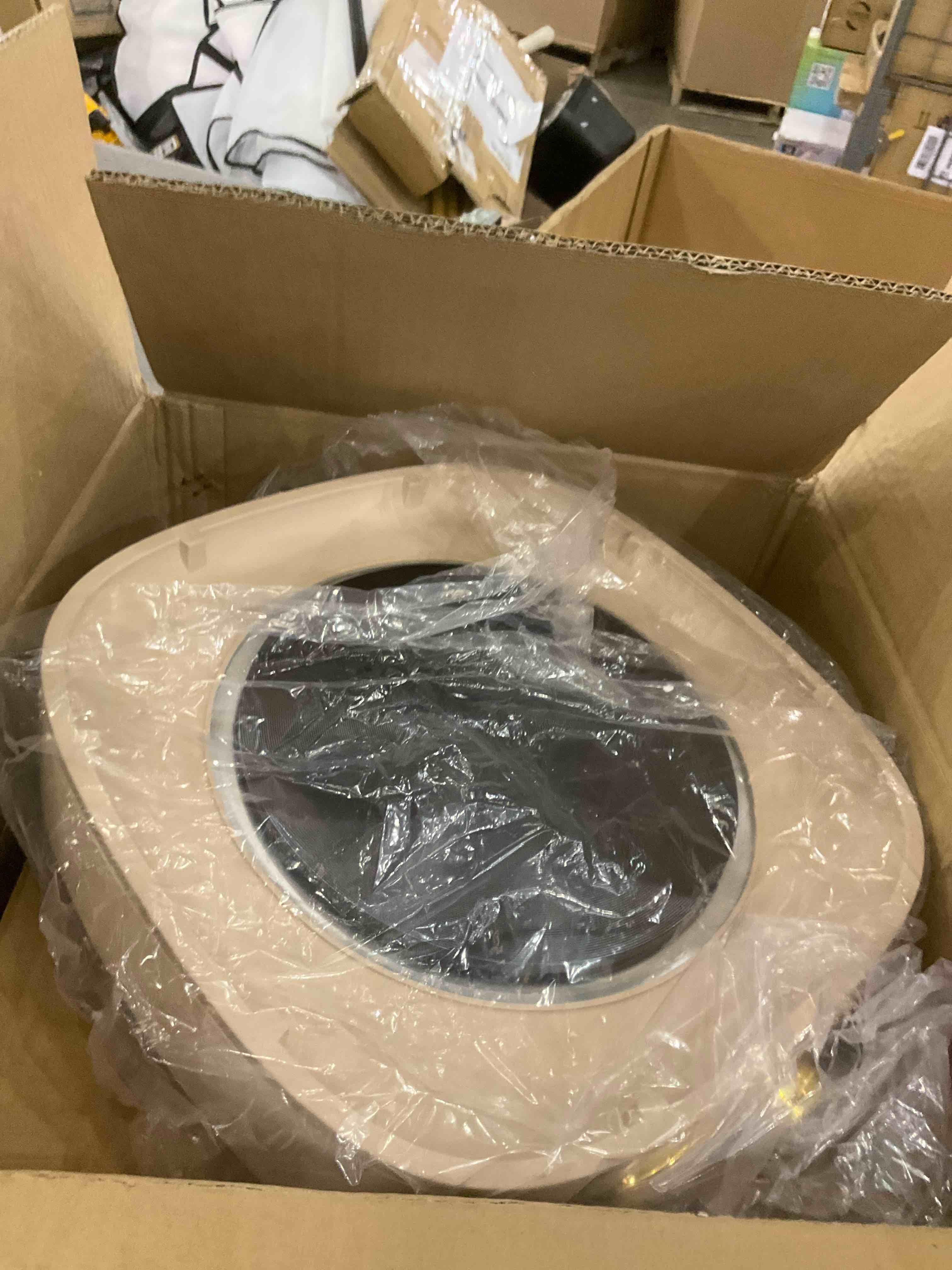 https://s3.amazonaws.com/lotting-images-prod/bidfta/PPE1978392_1741361132625.jpeg