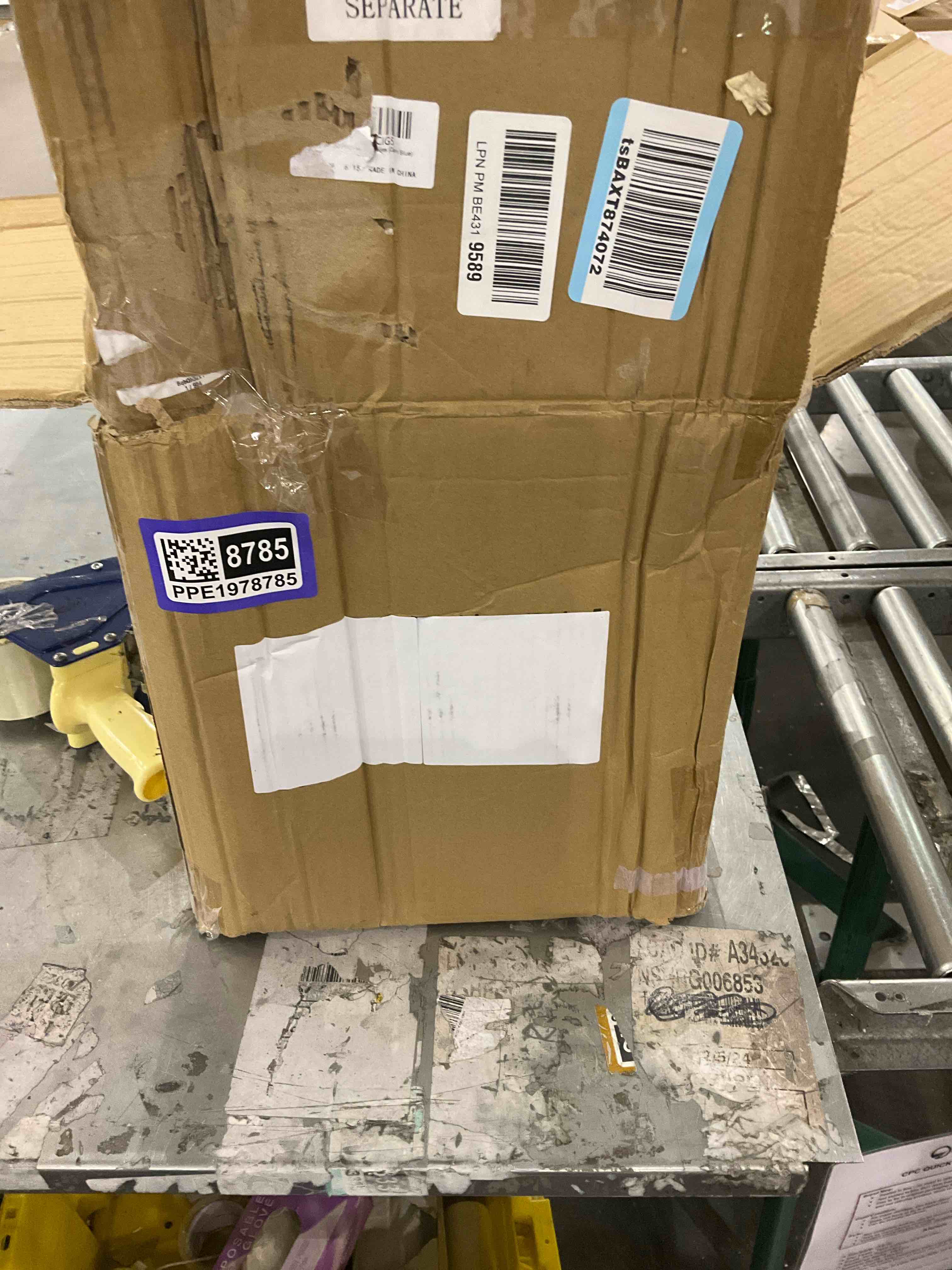 https://s3.amazonaws.com/lotting-images-prod/bidfta/PPE1978785_1741778929766.jpeg