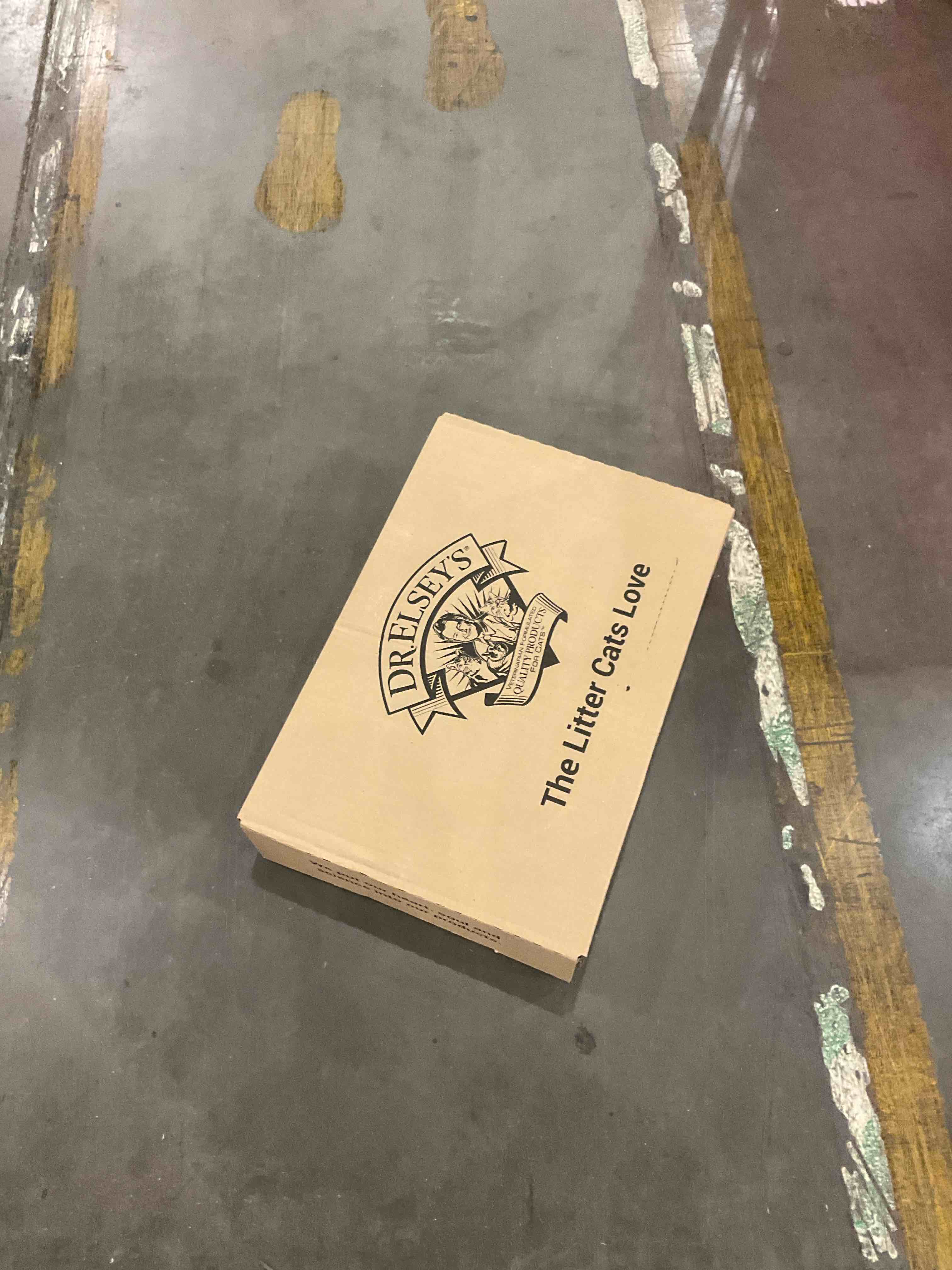 https://s3.amazonaws.com/lotting-images-prod/bidfta/PPE1978942_1741690420846.jpeg