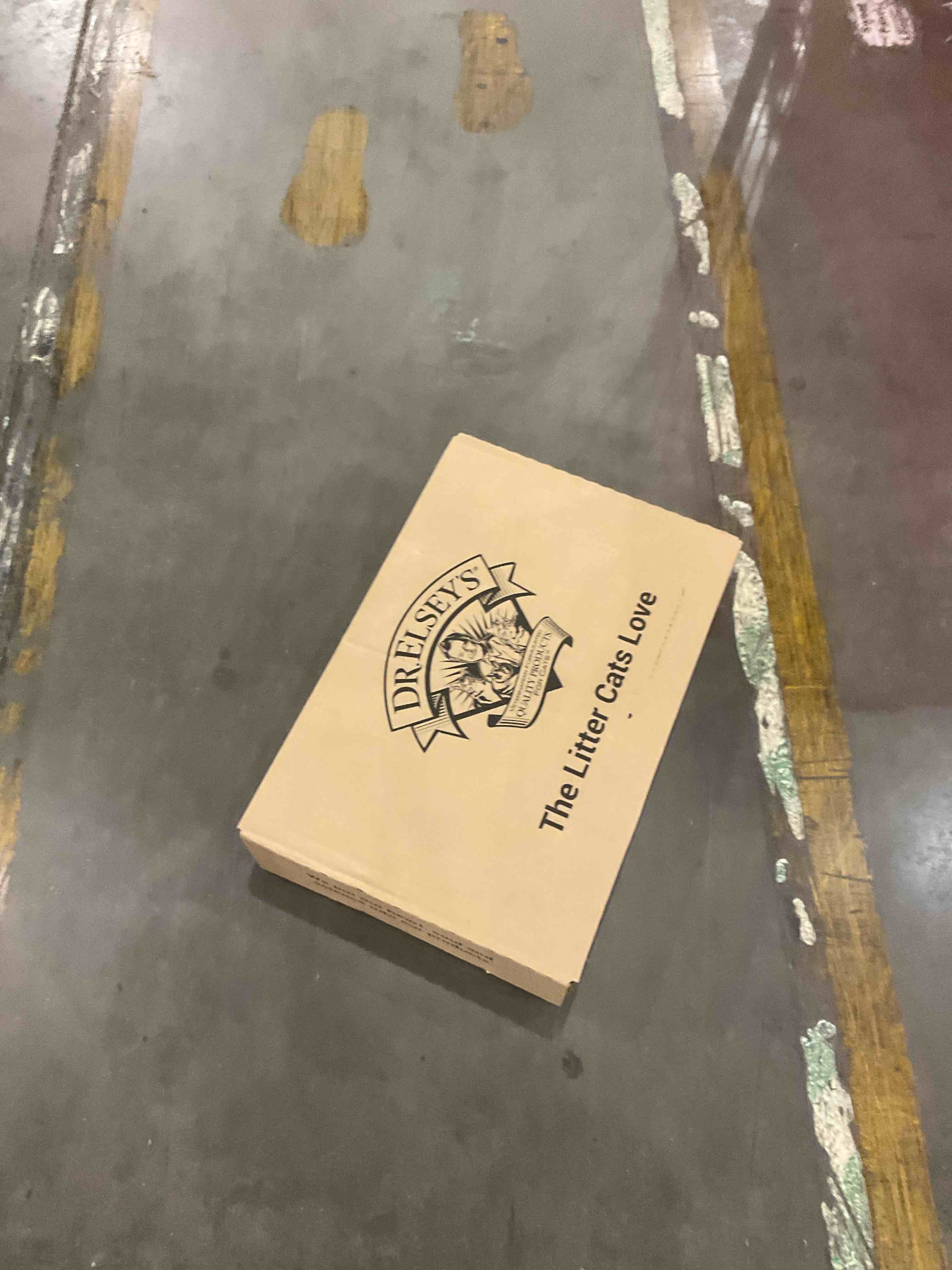 https://s3.amazonaws.com/lotting-images-prod/bidfta/PPE1978942_1741690421963.jpeg