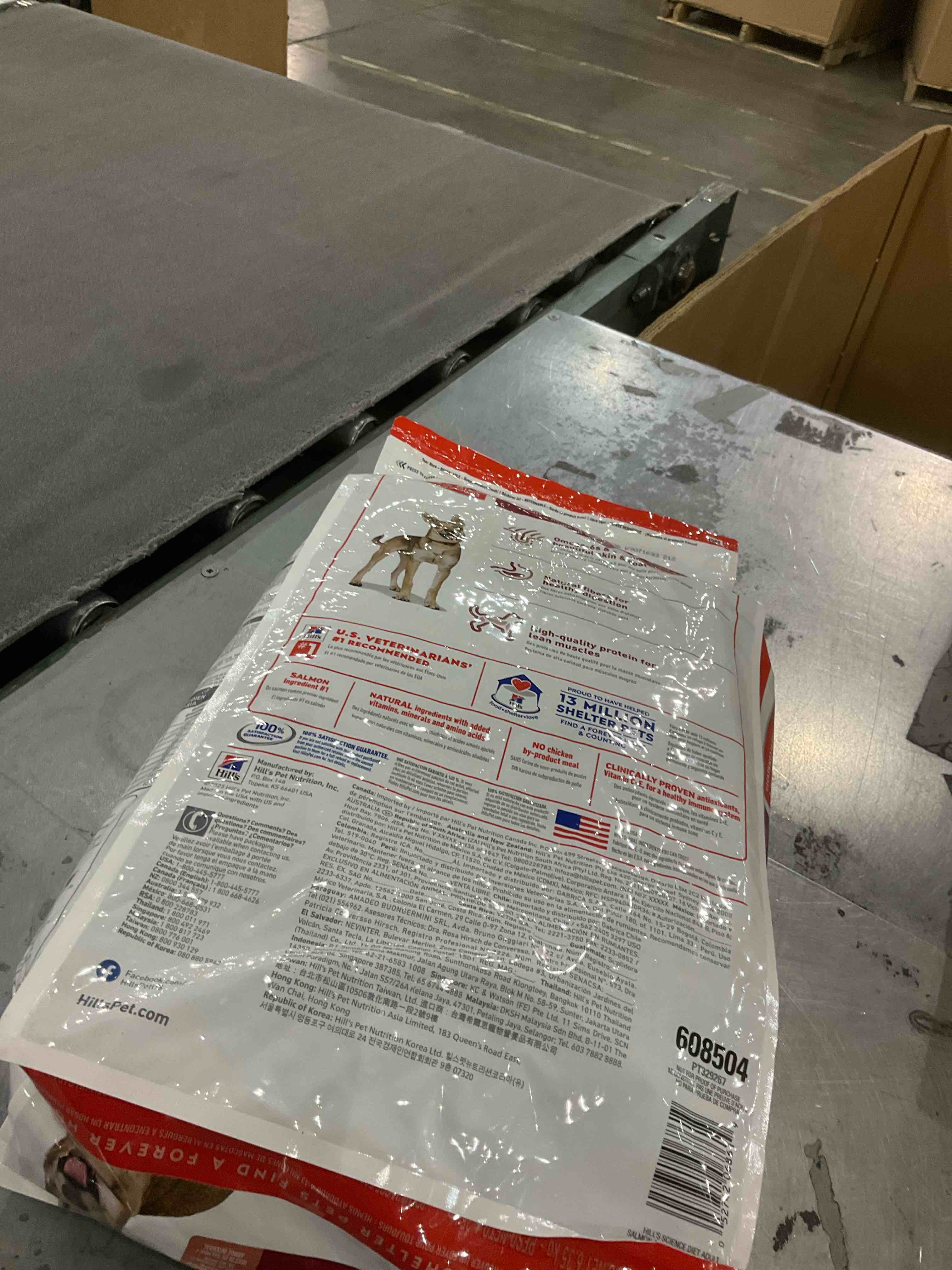 https://s3.amazonaws.com/lotting-images-prod/bidfta/PPE1978969_1741691752404.jpeg