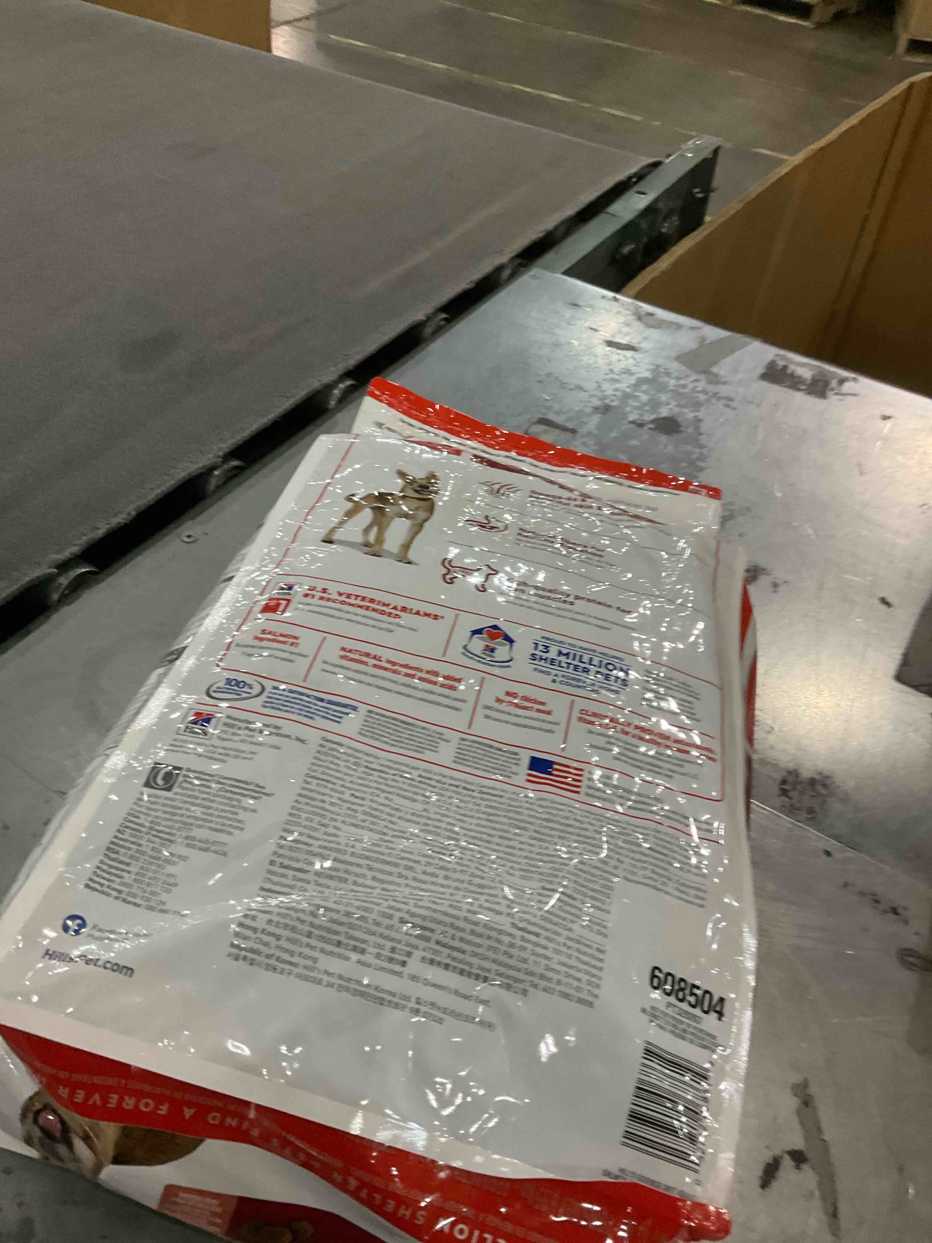 https://s3.amazonaws.com/lotting-images-prod/bidfta/PPE1978977_1741691751314.jpeg