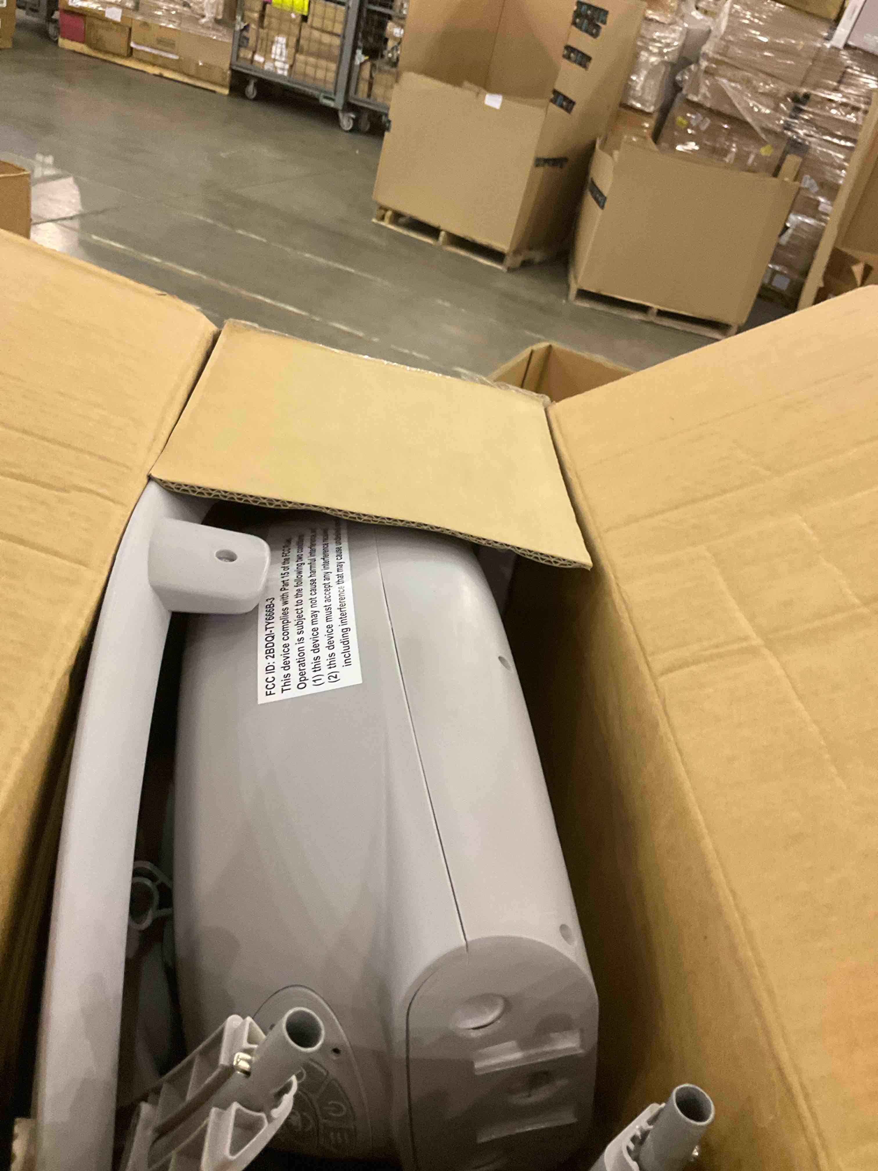https://s3.amazonaws.com/lotting-images-prod/bidfta/PPE1979036_1741701096805.jpeg