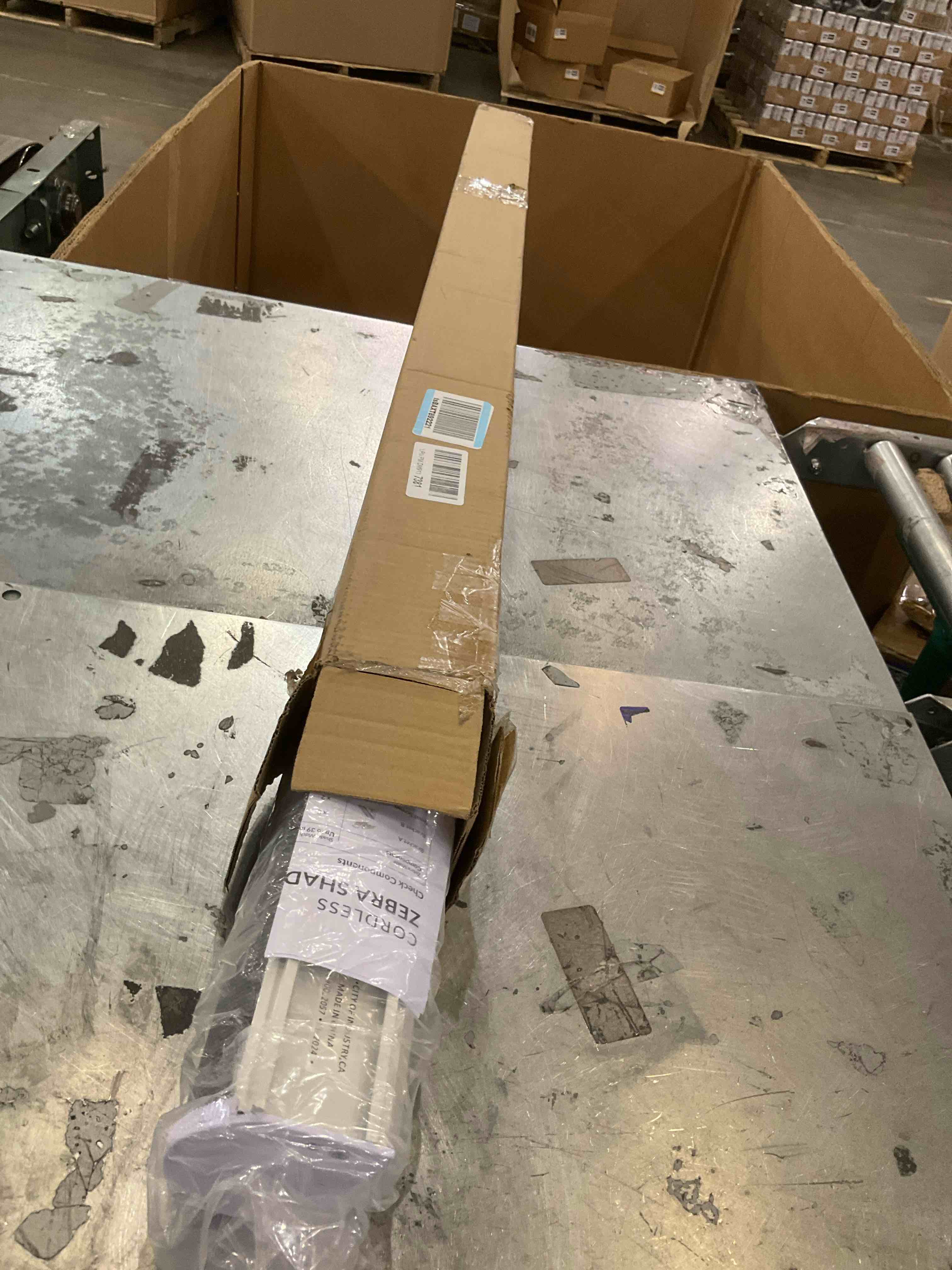 https://s3.amazonaws.com/lotting-images-prod/bidfta/PPE1979094_1741719192256.jpeg