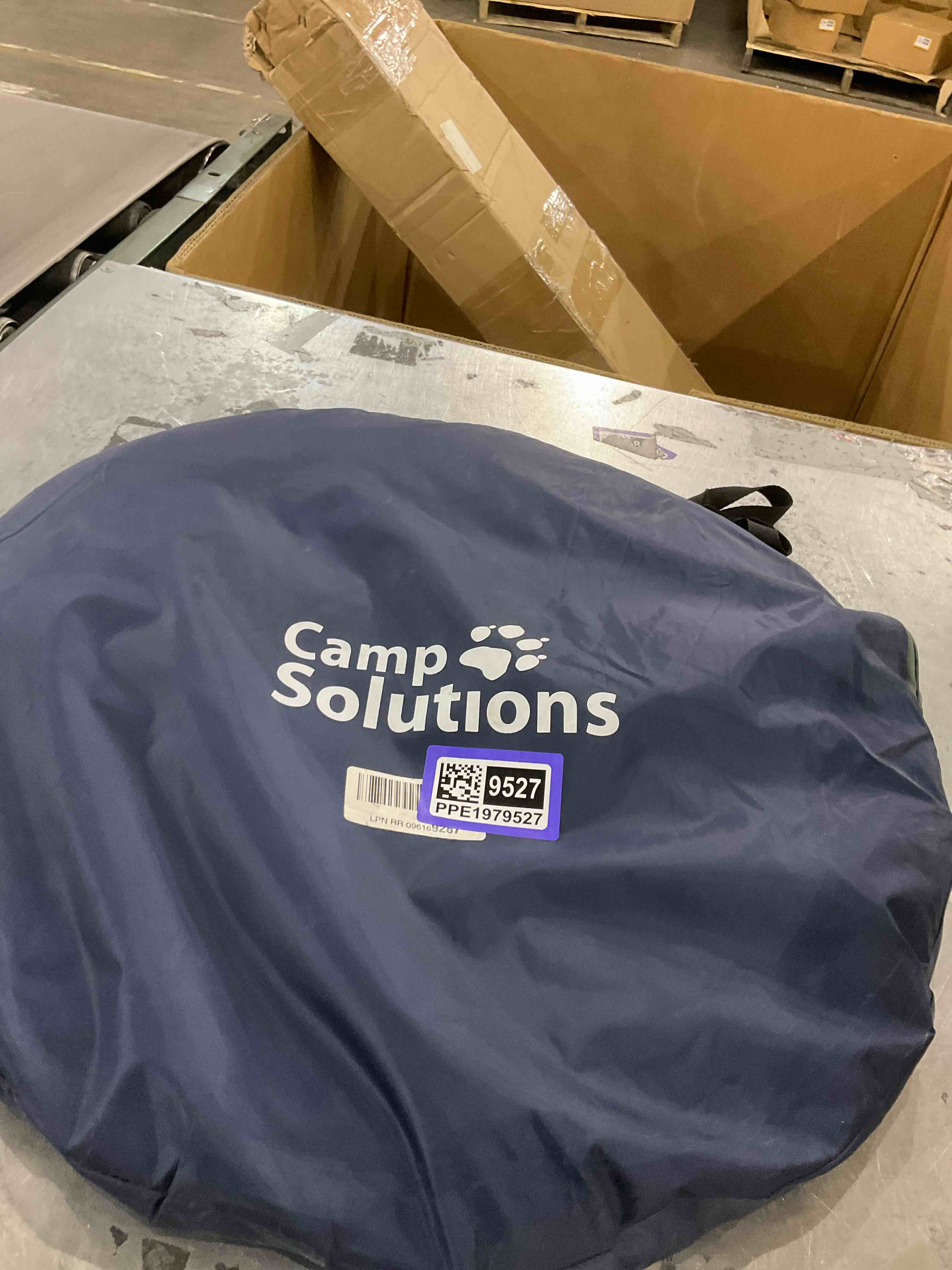 https://s3.amazonaws.com/lotting-images-prod/bidfta/PPE1979527_1741864616768.jpeg