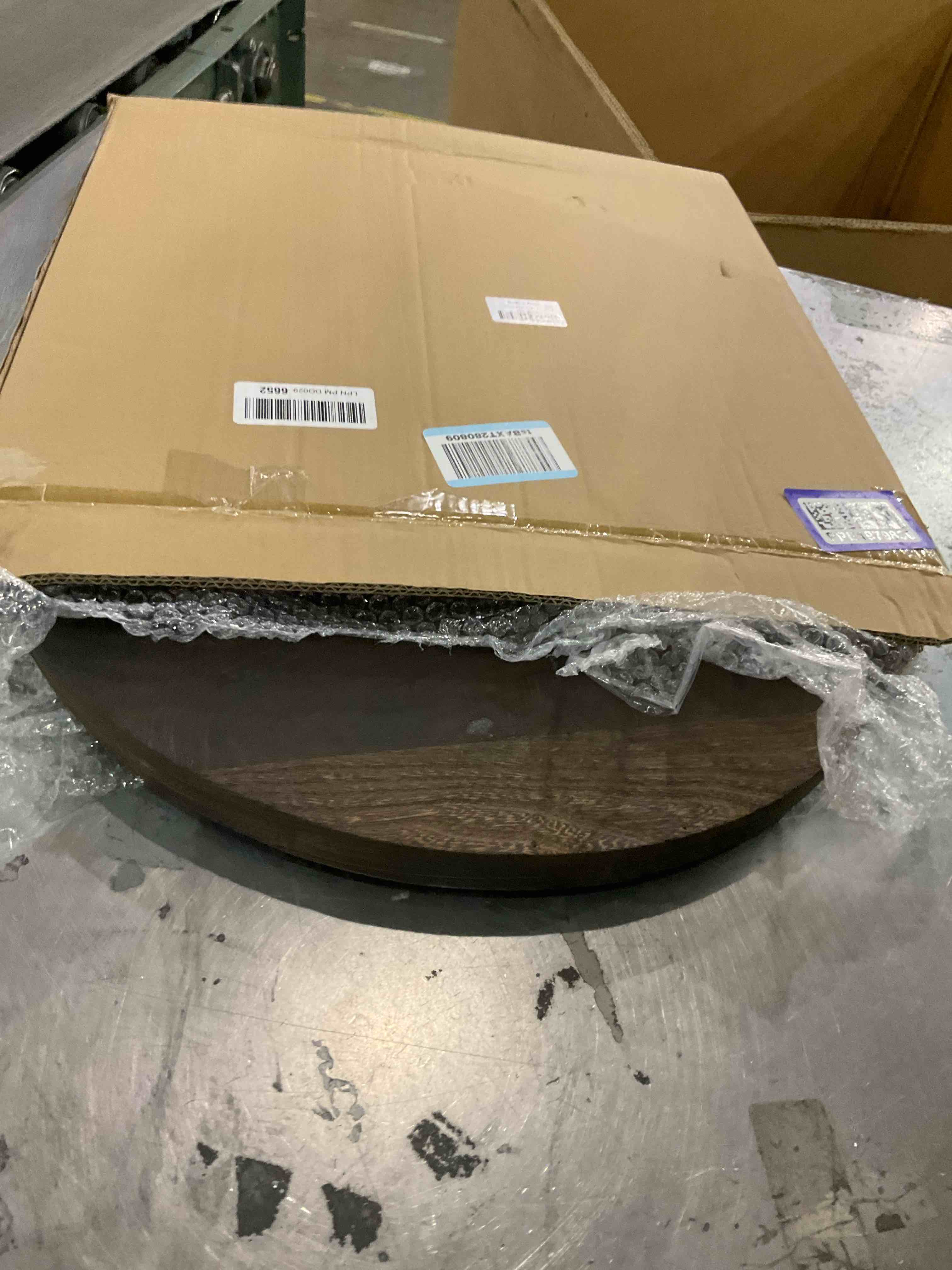https://s3.amazonaws.com/lotting-images-prod/bidfta/PPE1979830_1741950588264.jpeg