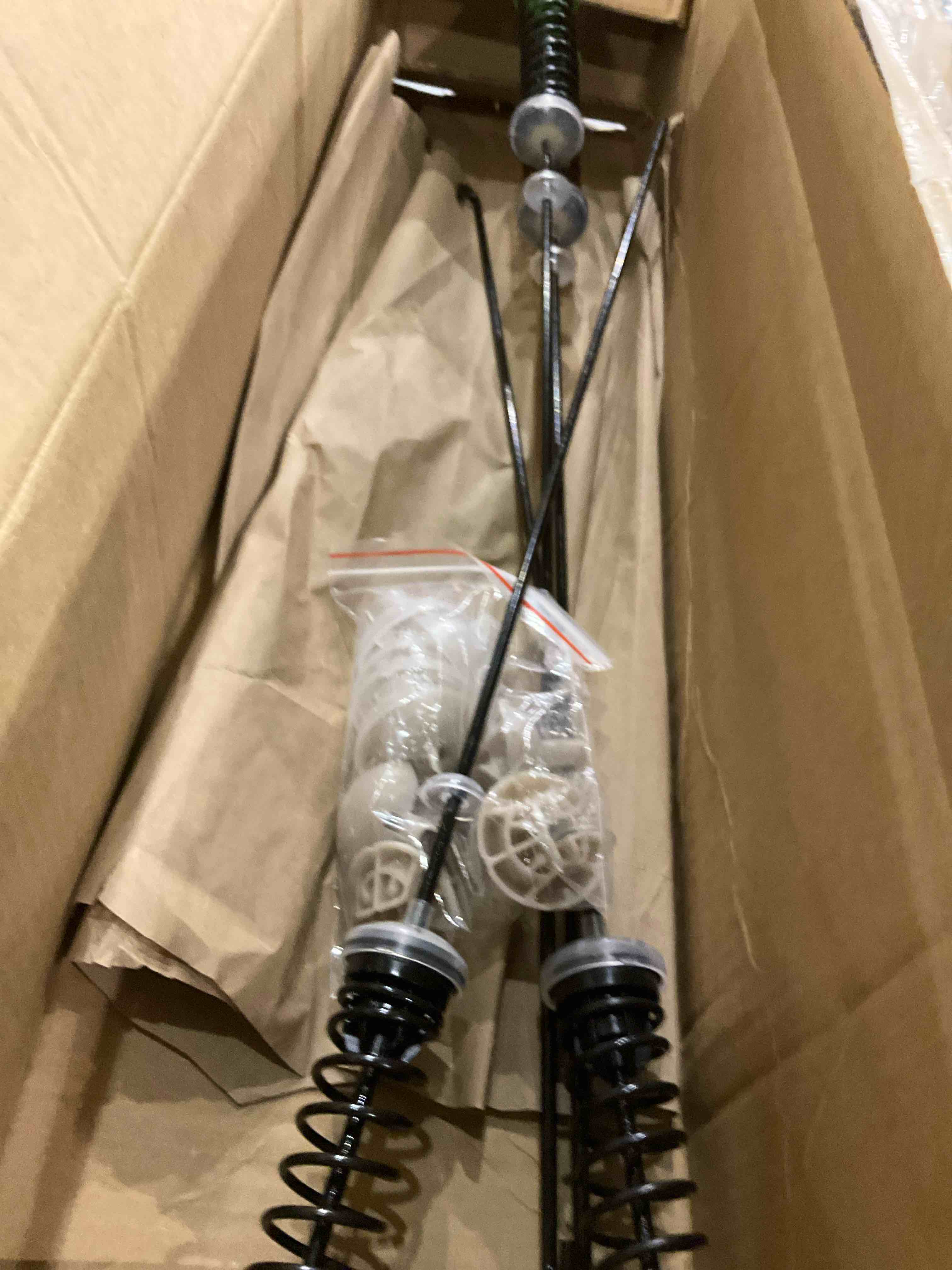 https://s3.amazonaws.com/lotting-images-prod/bidfta/PPE1979890_1741952449197.jpeg