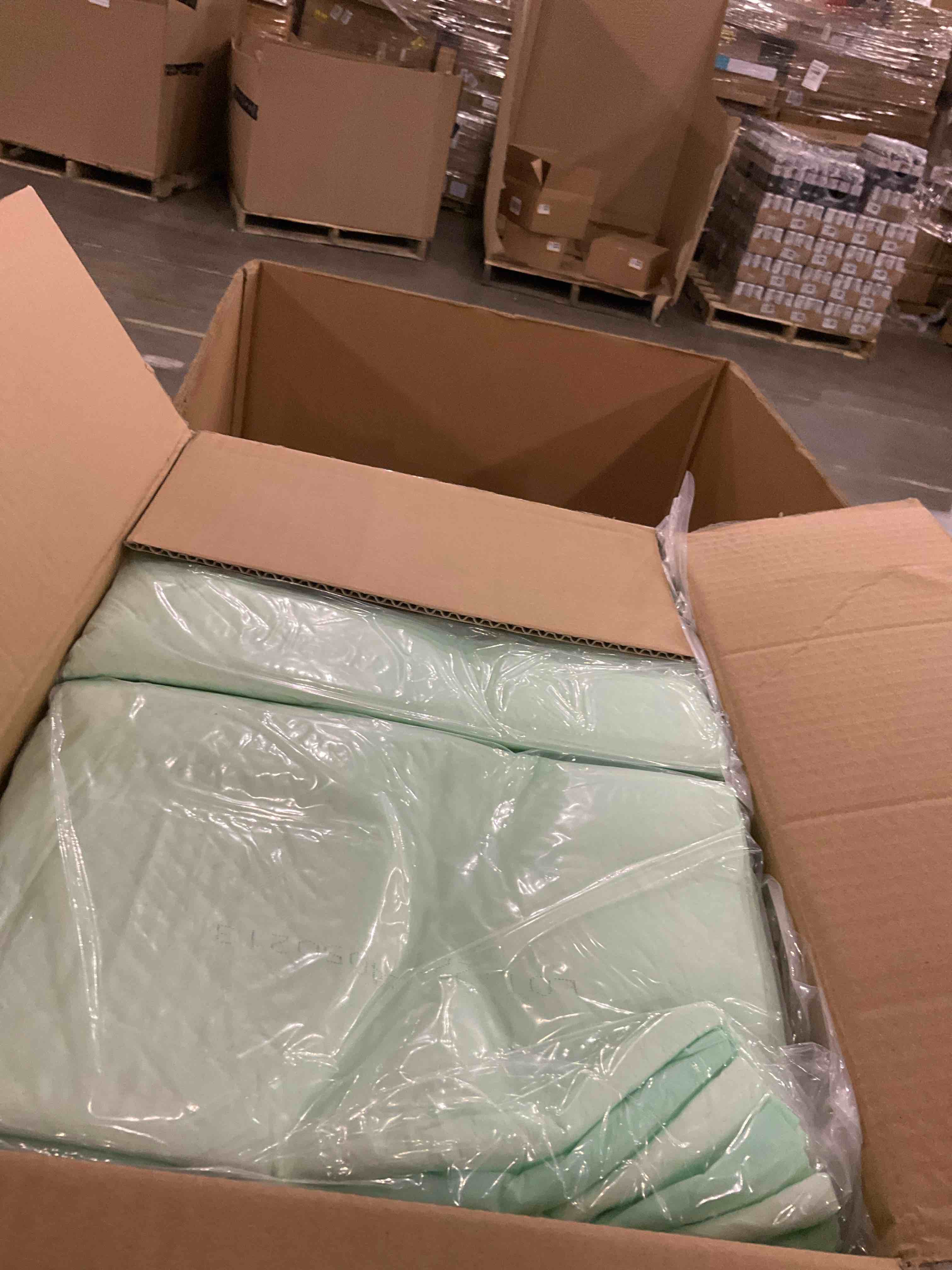https://s3.amazonaws.com/lotting-images-prod/bidfta/PPE1979897_1741952807659.jpeg
