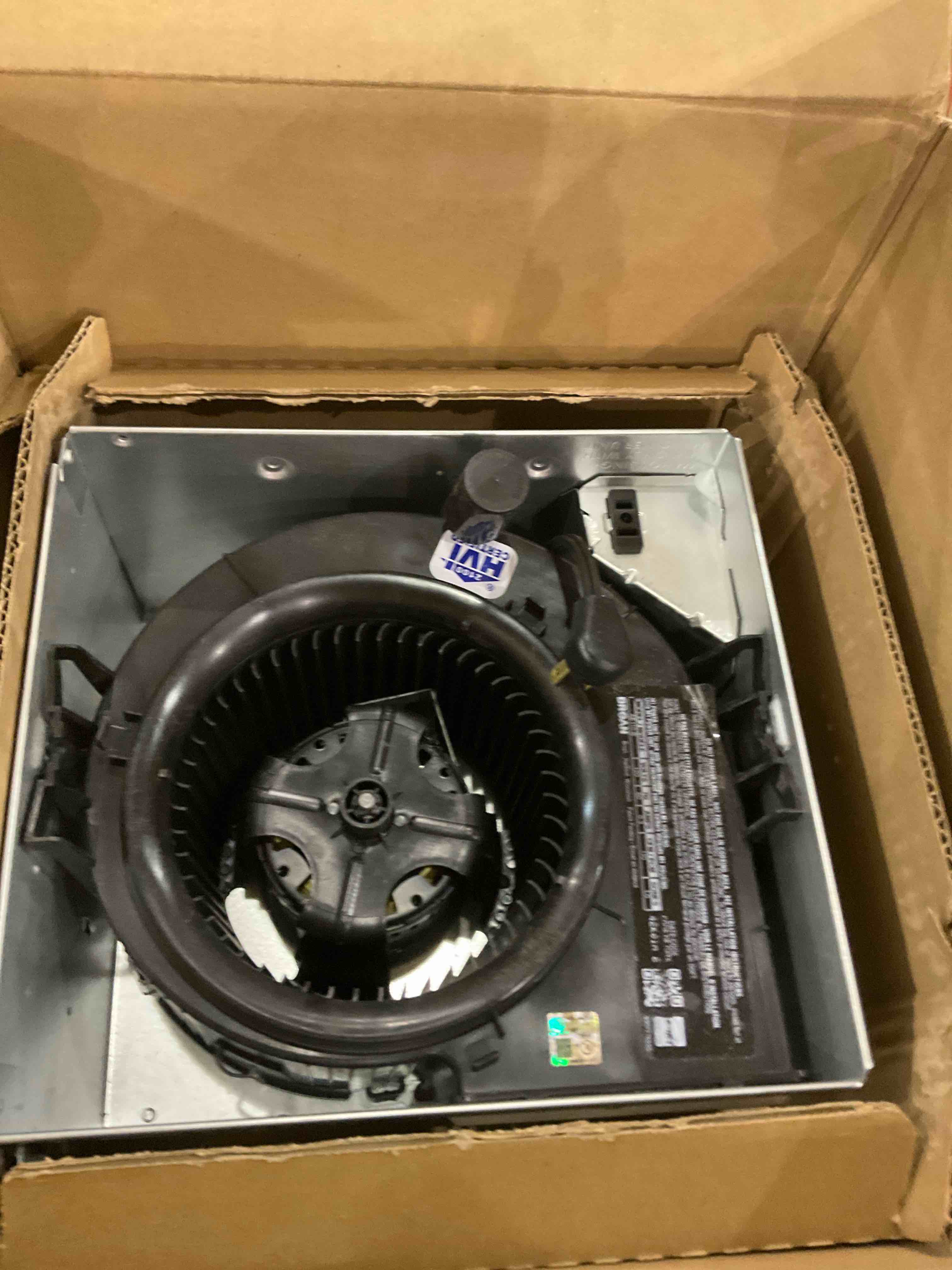 https://s3.amazonaws.com/lotting-images-prod/bidfta/PPE1979930_1741954082064.jpeg